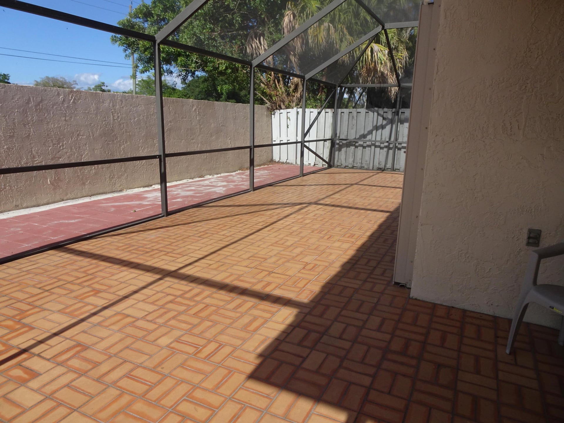  Residence photo 5