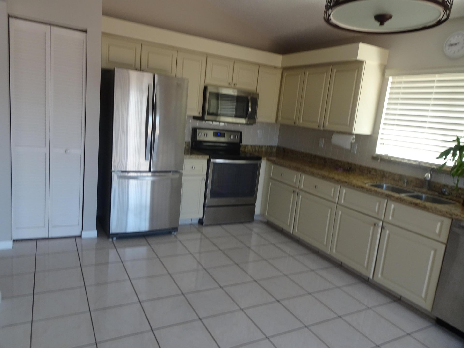  Residence photo 6
