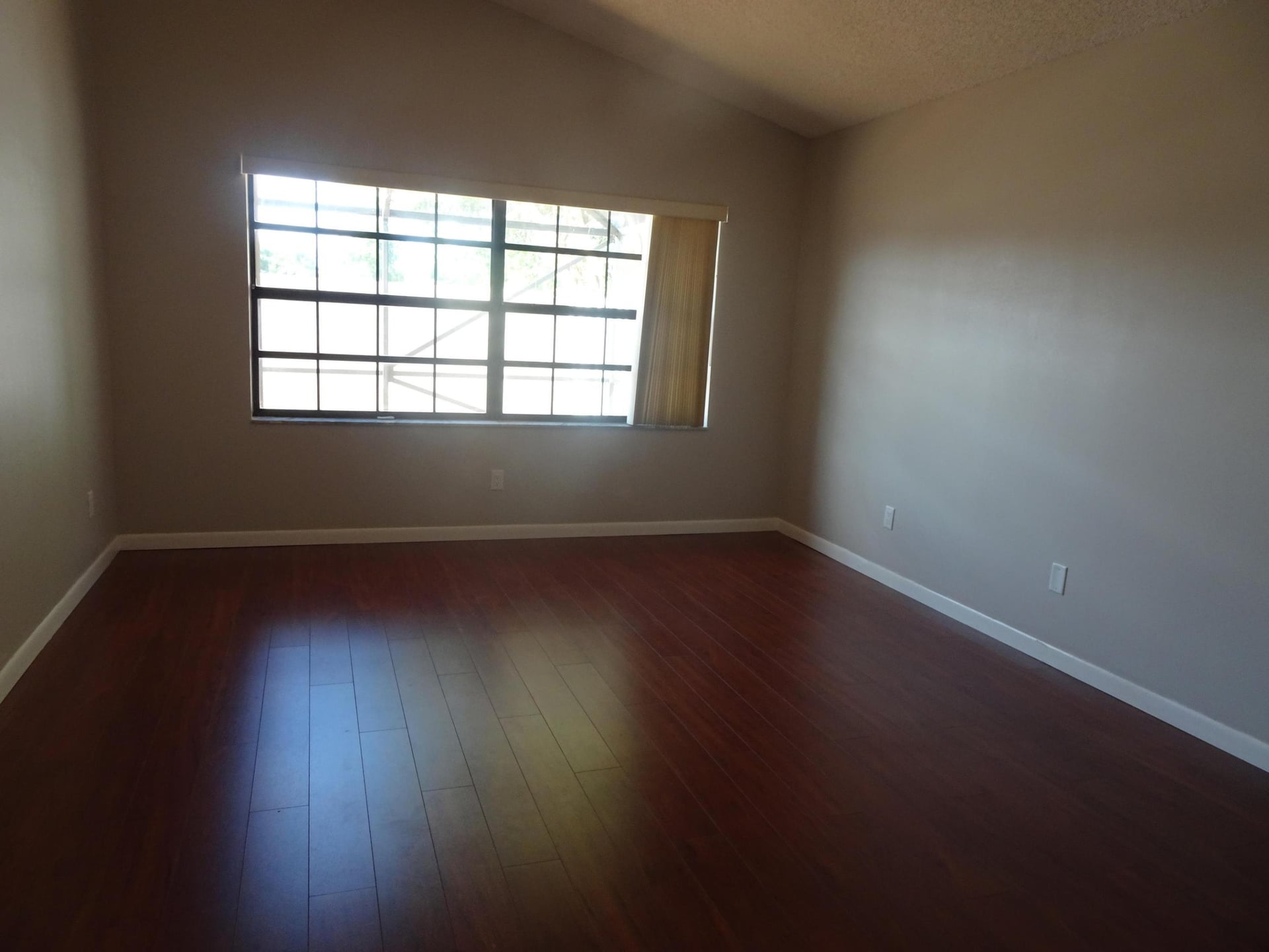  Residence photo 17
