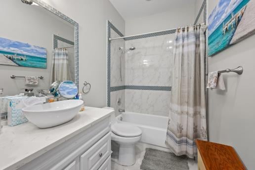  Residence photo 23