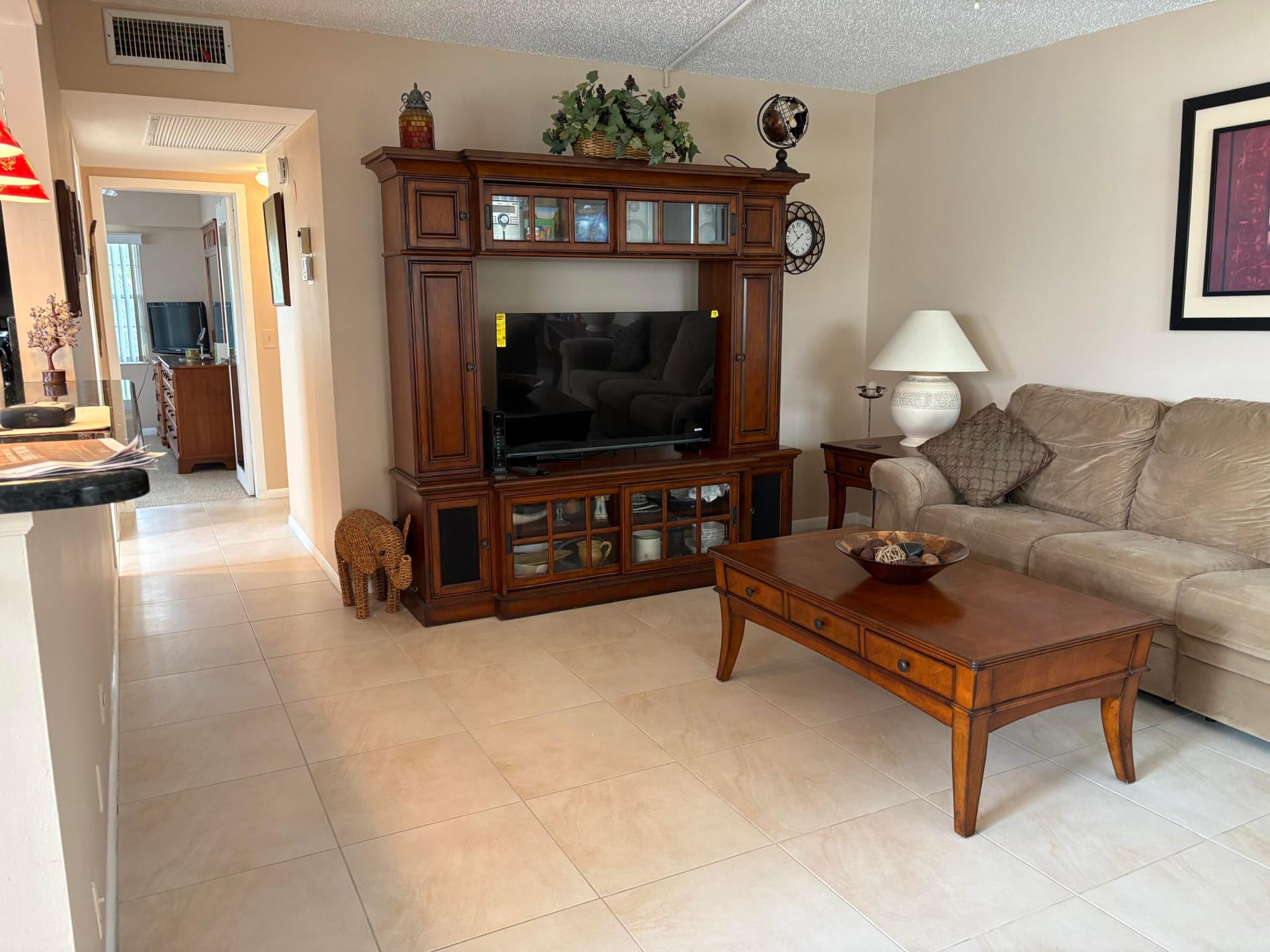 Residence photo 5
