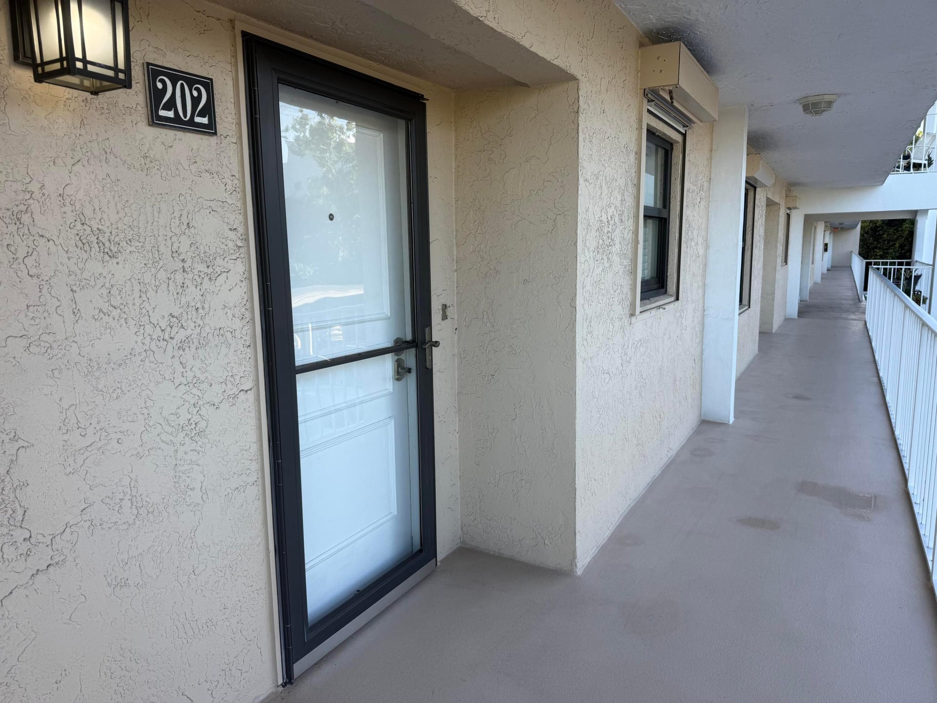 Unit 202D photo 18