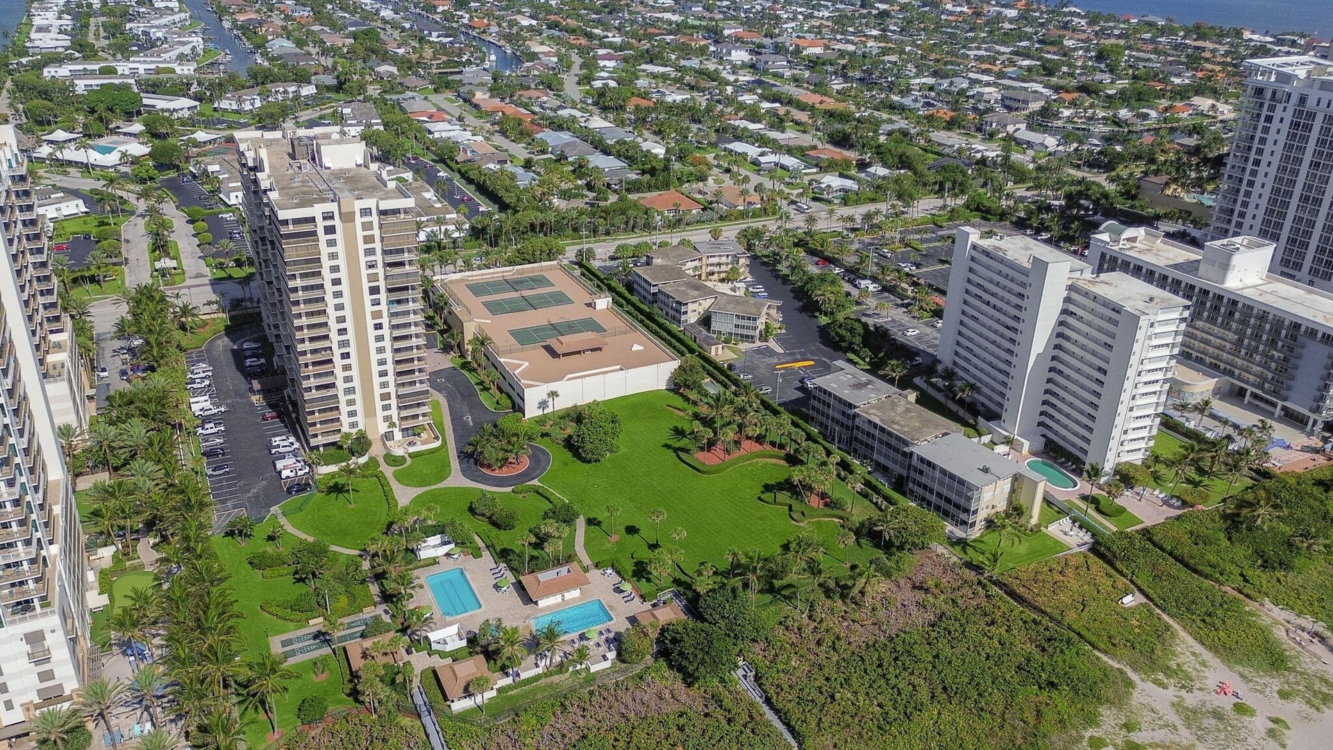 Singer Island Unit 1601 photo 24
