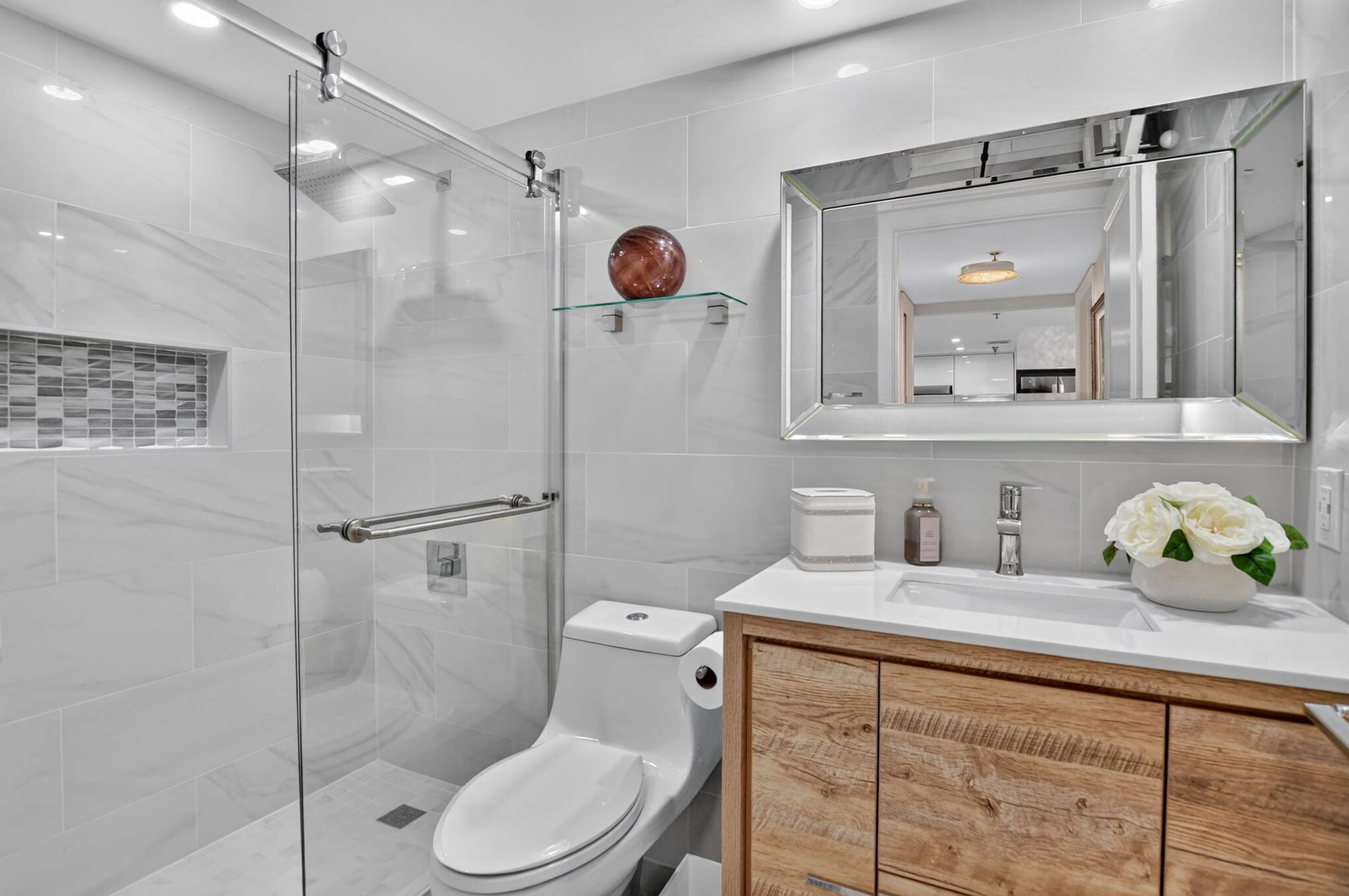  Unit 304 photo 24
