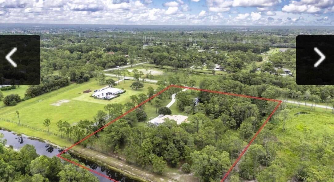 Homeland Residence photo 2