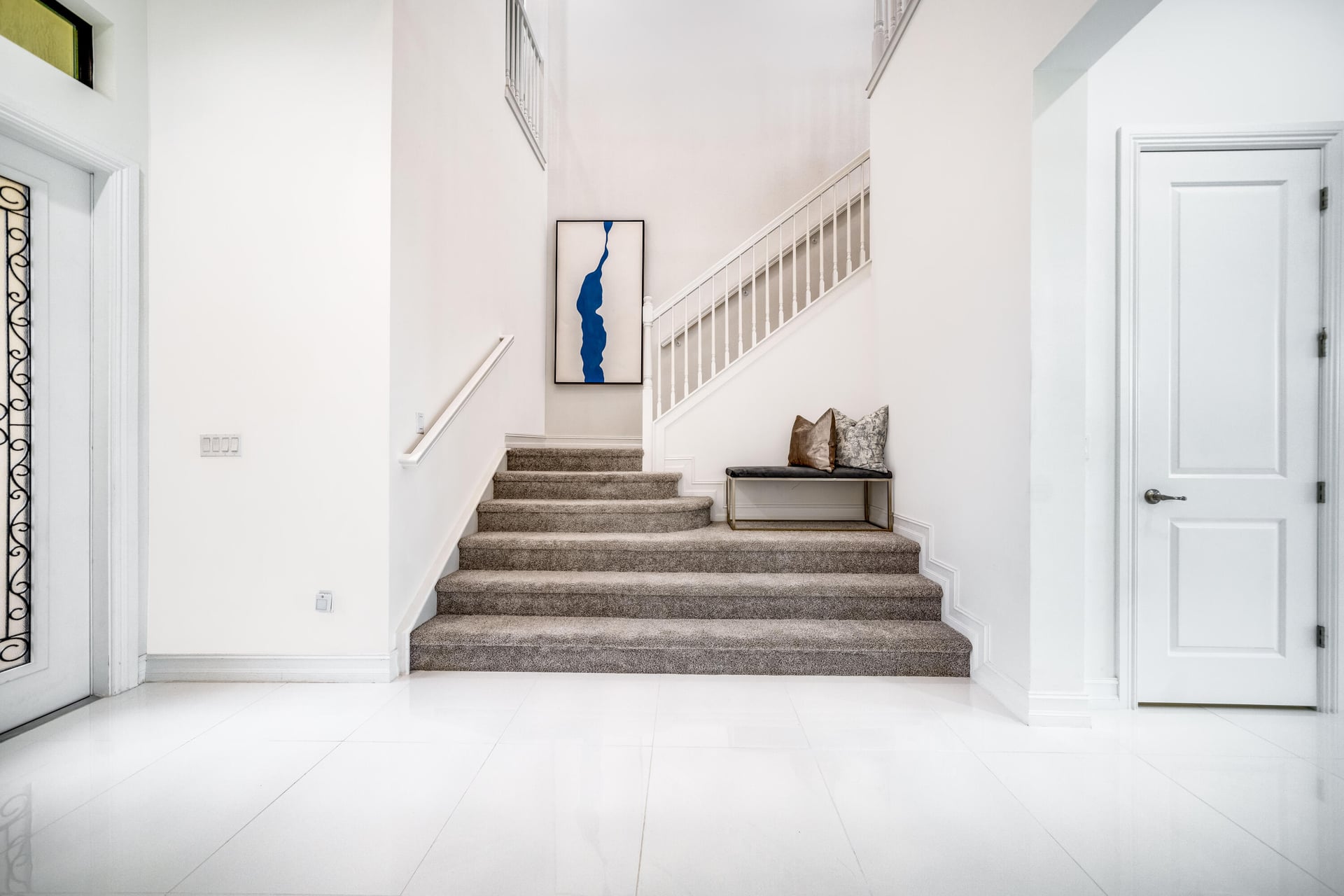 Residence photo 3