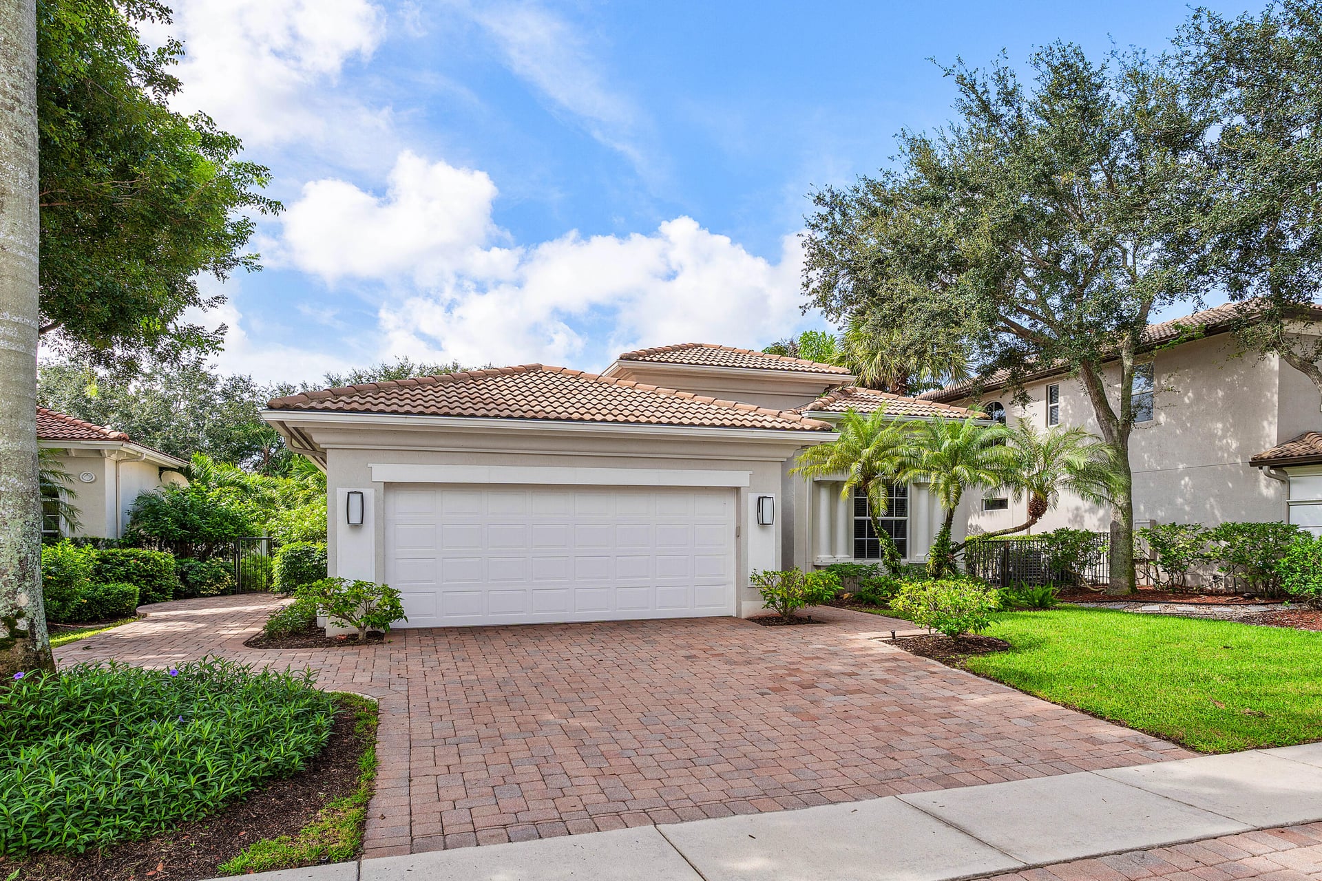 Mizner Country Club Residence photo 2