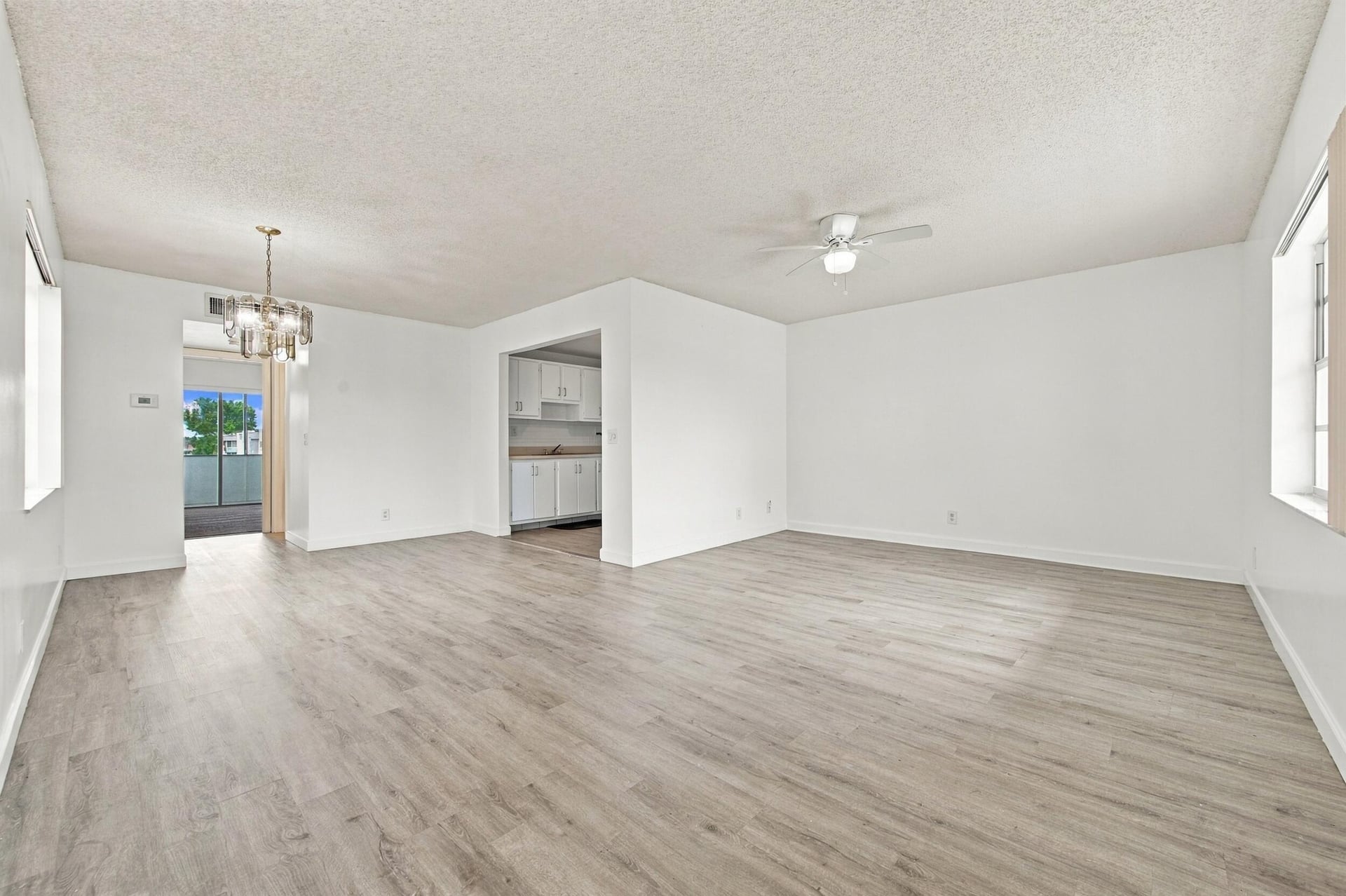 Residence photo 8