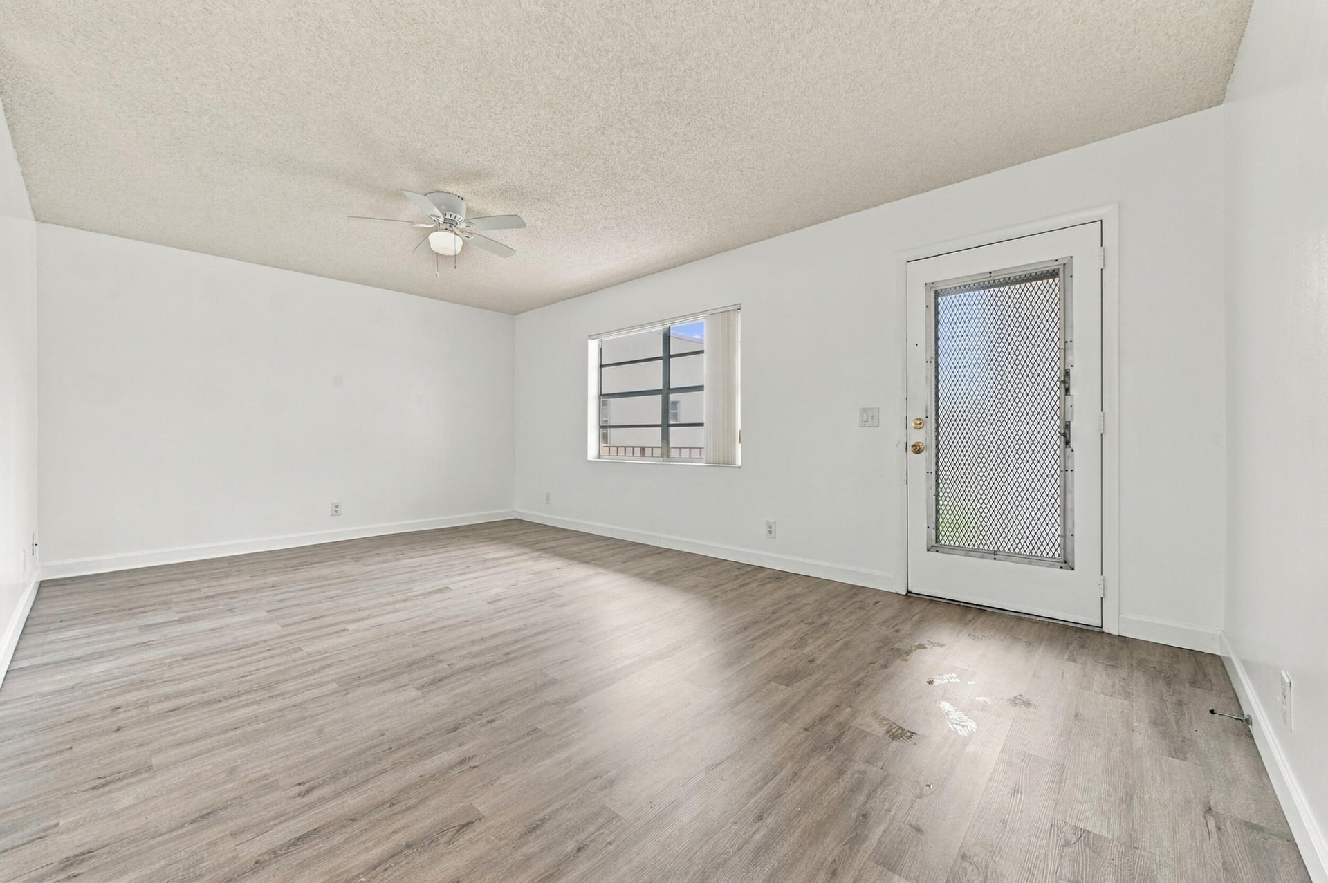 Residence photo 9