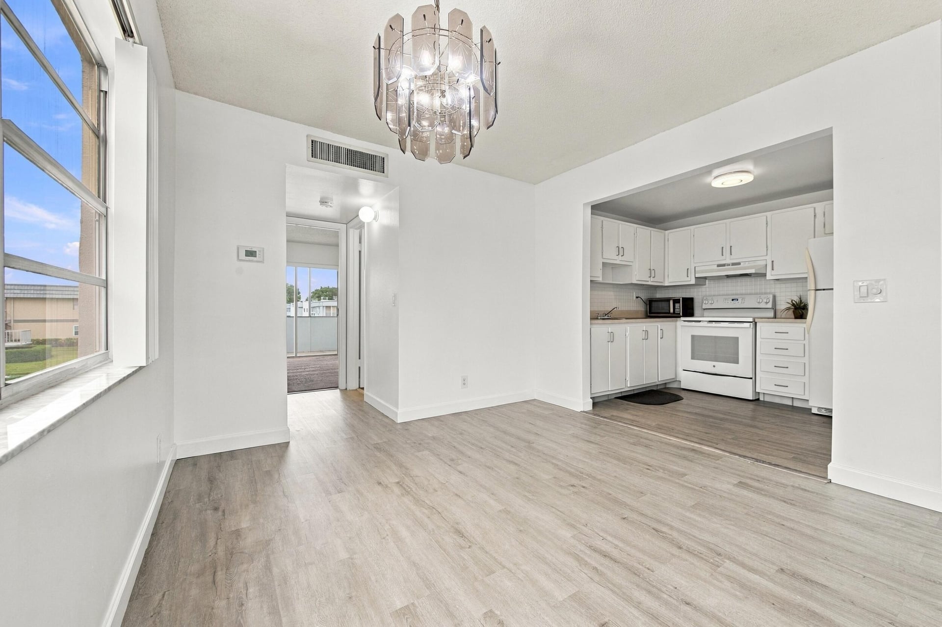 Residence photo 14