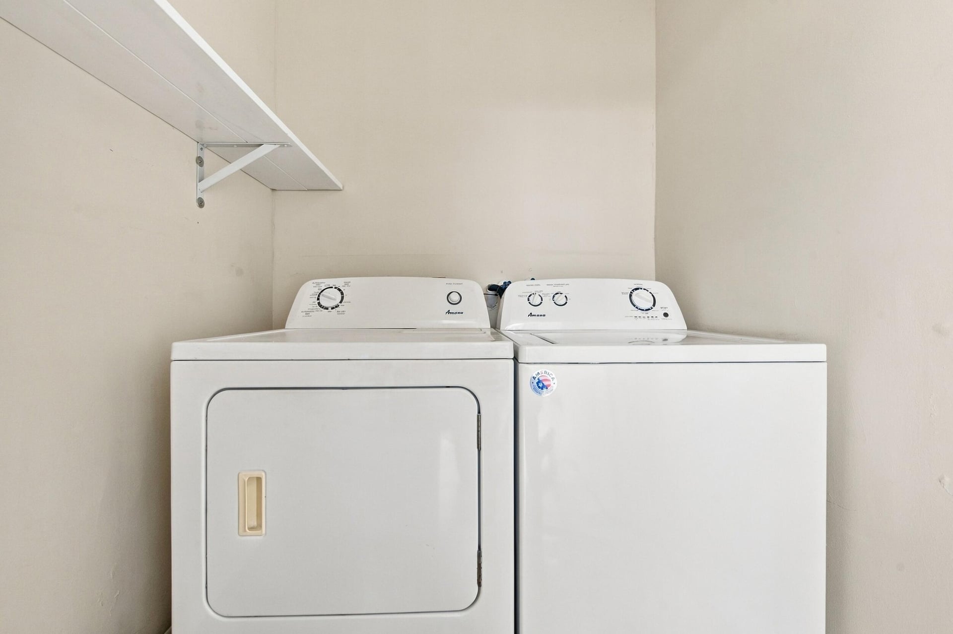 Residence photo 24