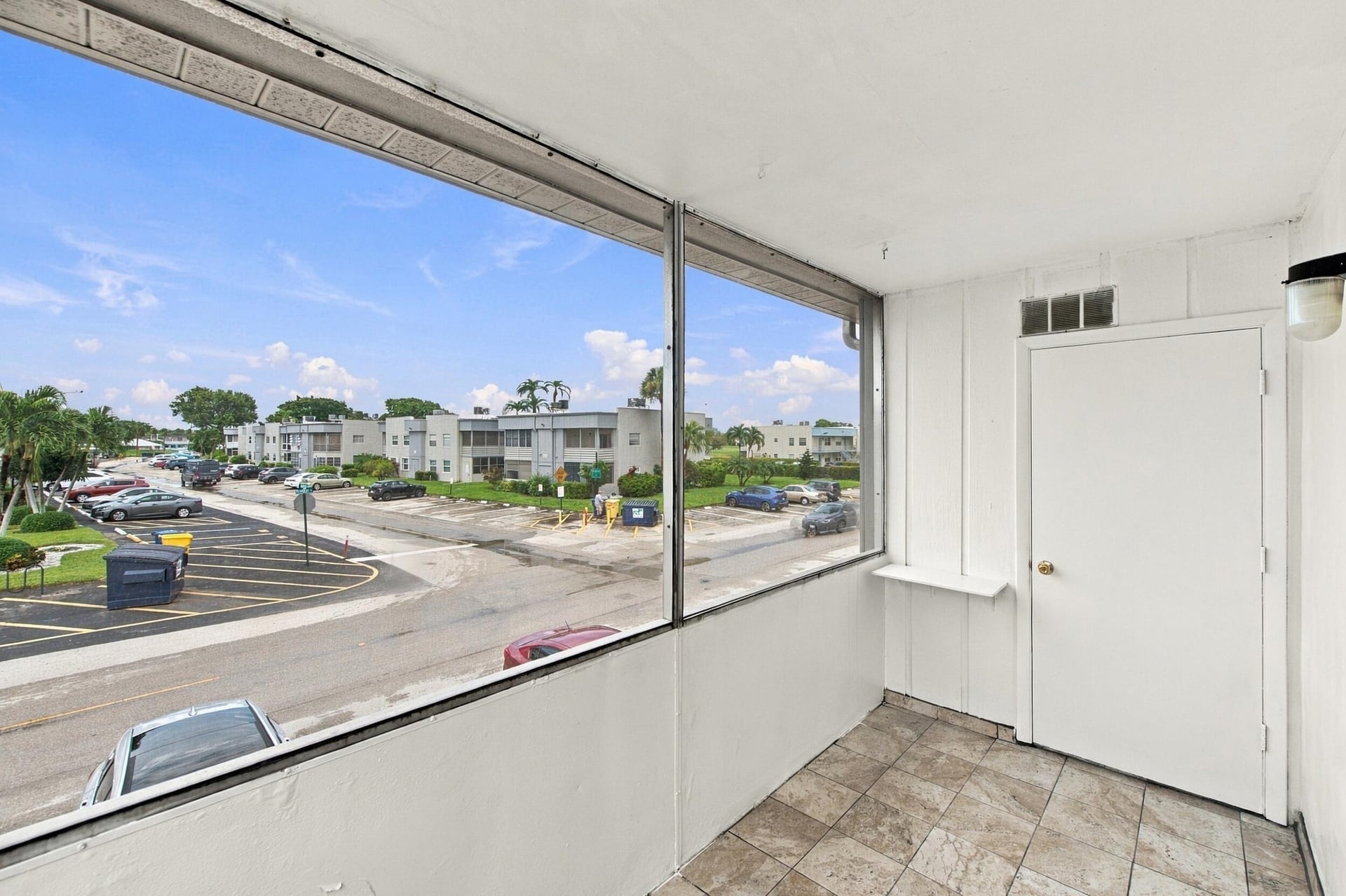 Residence photo 26