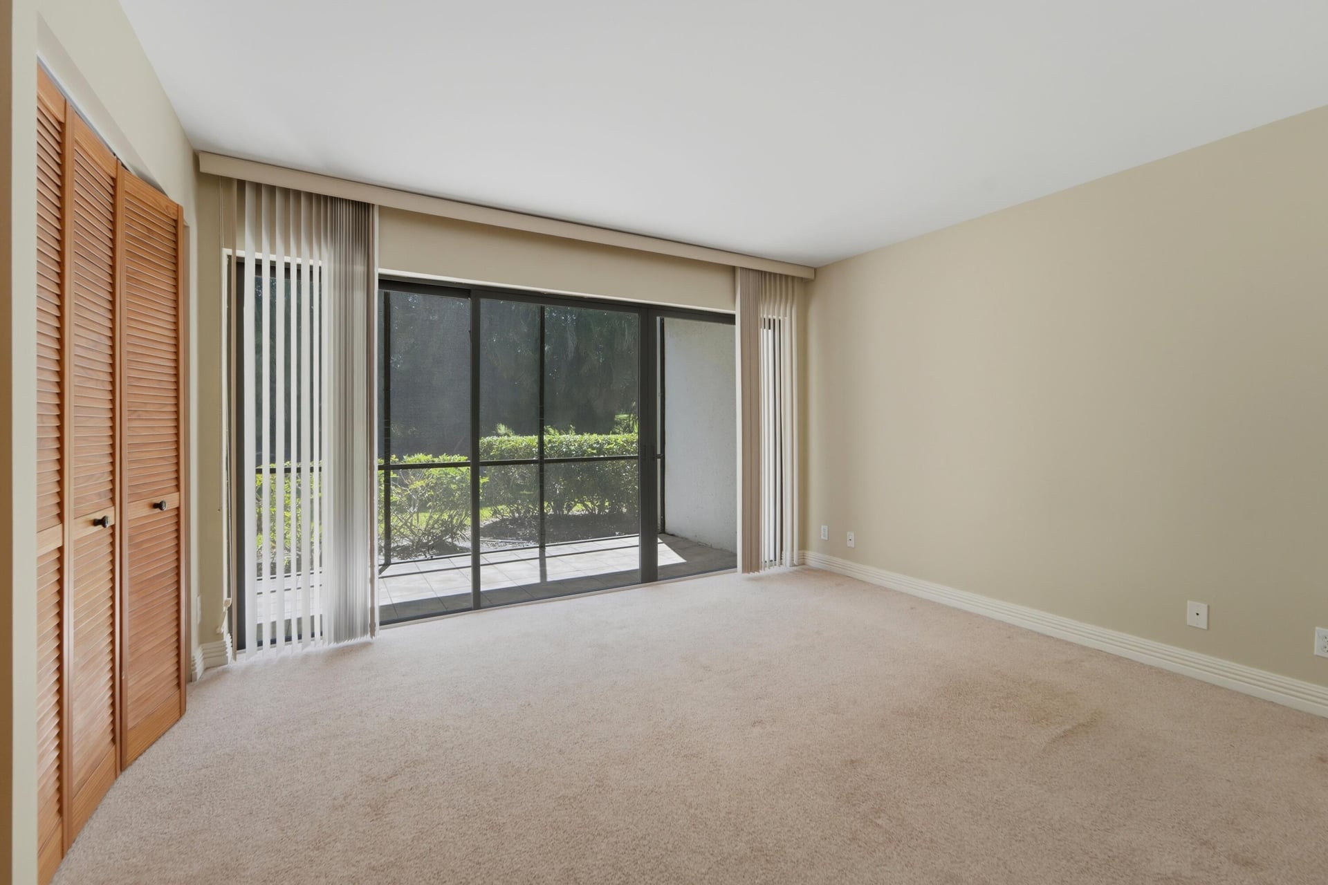 Unit 103 photo 19
