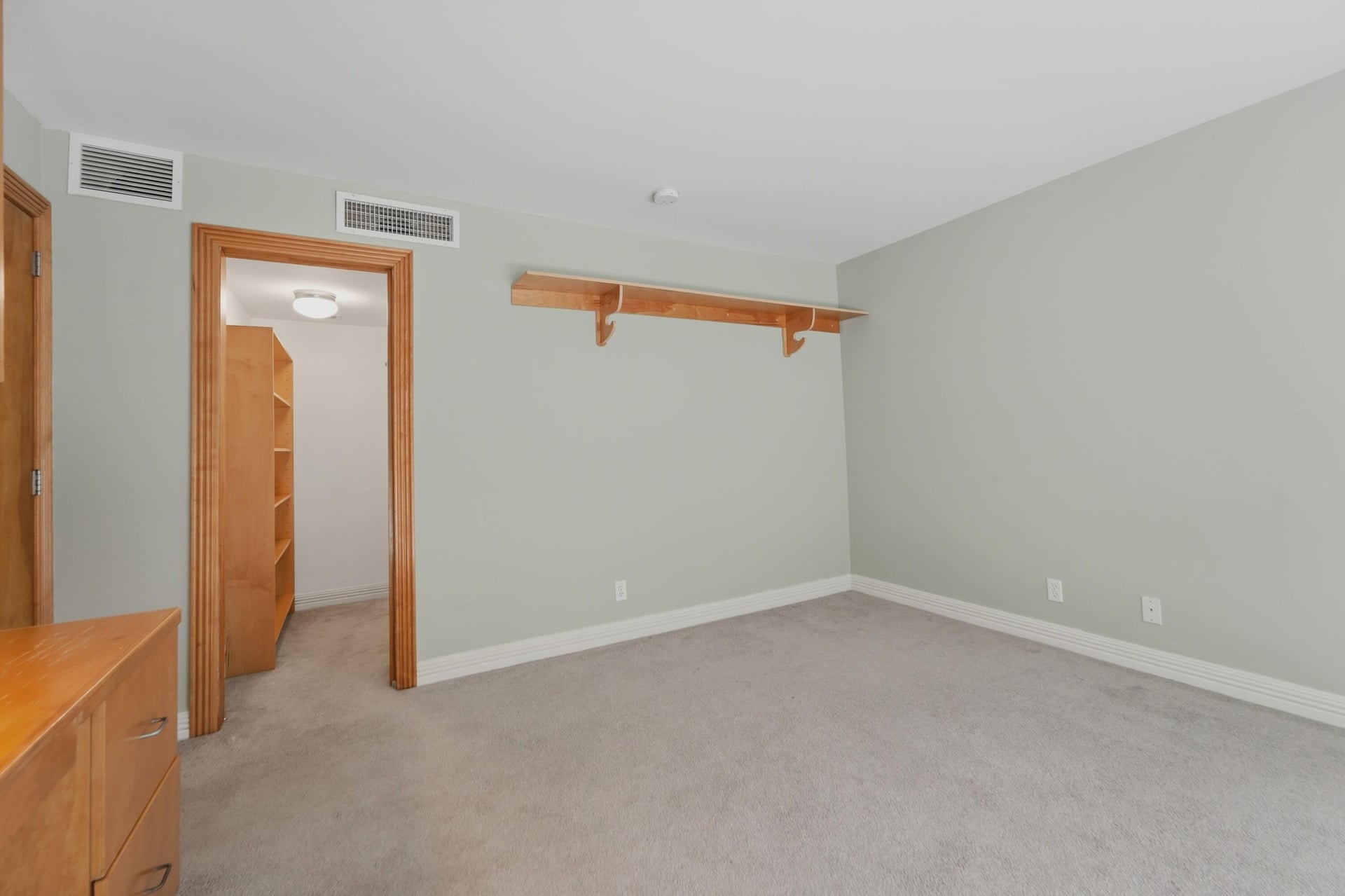 Unit 103 photo 24