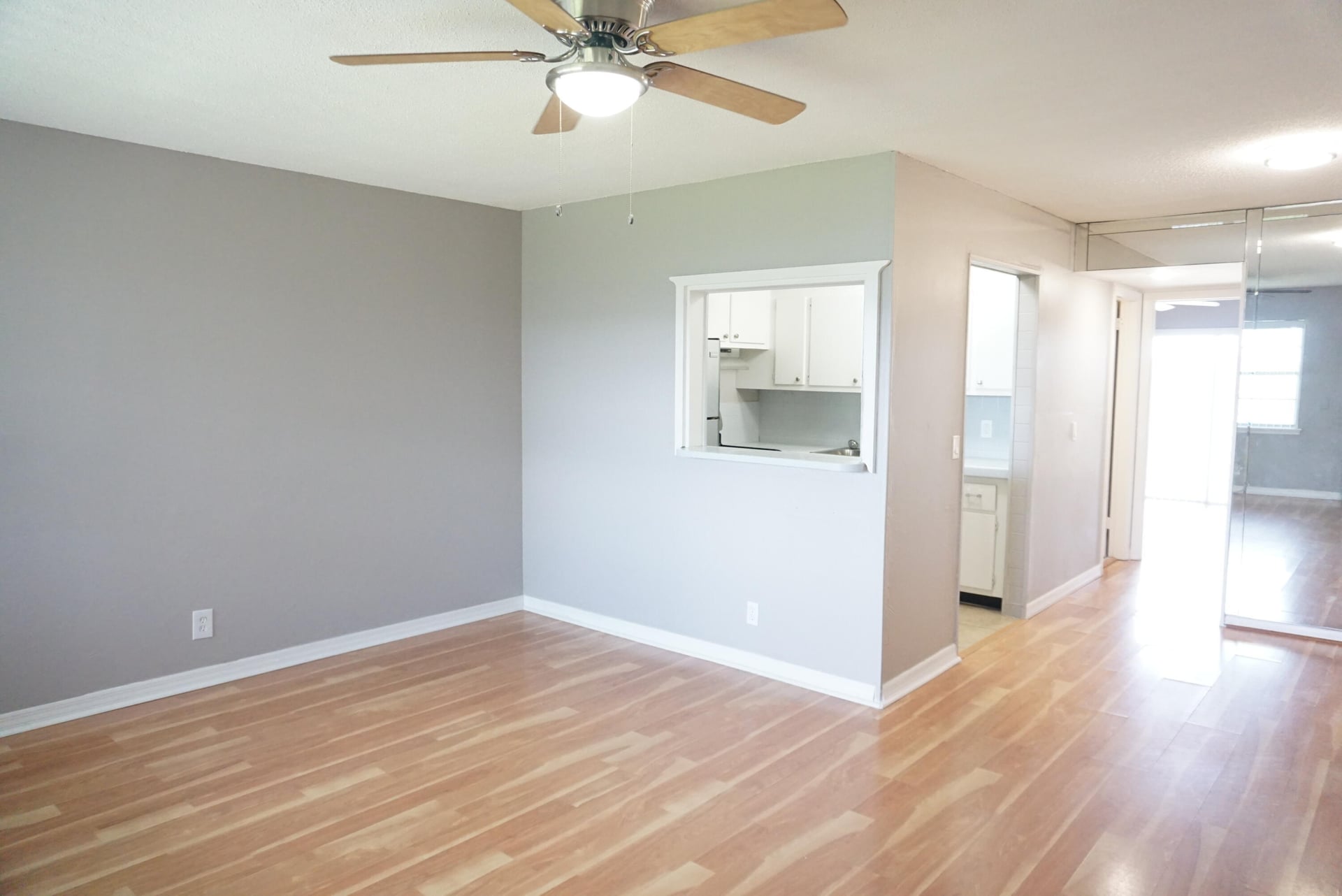 Residence photo 2