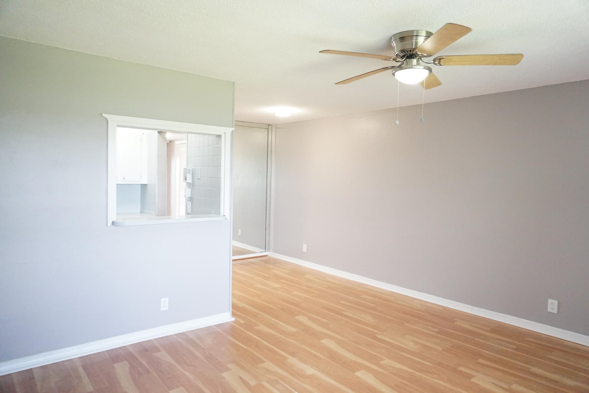 Residence photo 3