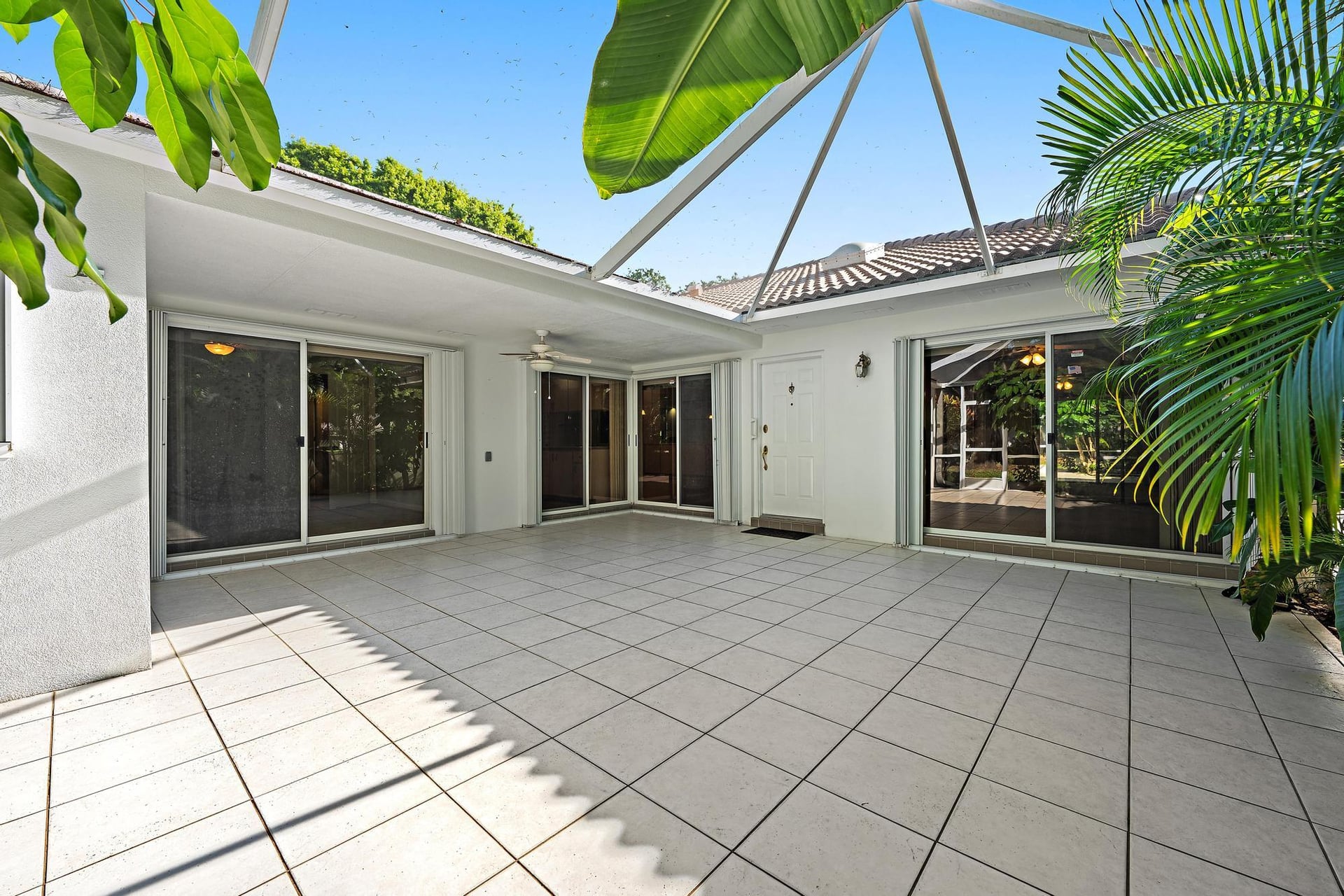Residence photo 28