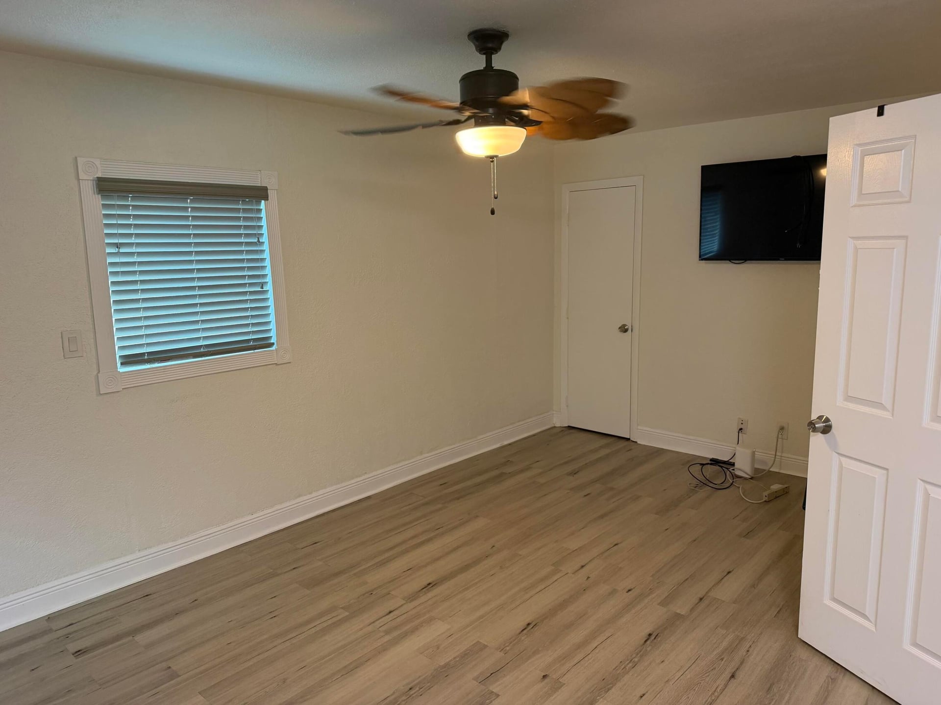 Residence photo 2