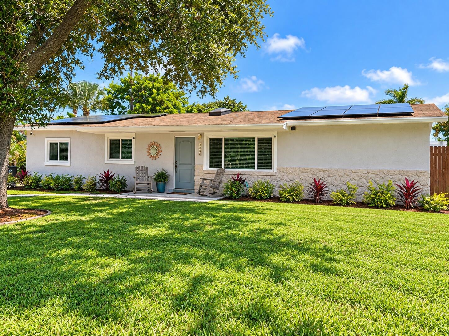 Residence photo 8