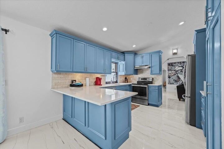 Residence photo 14