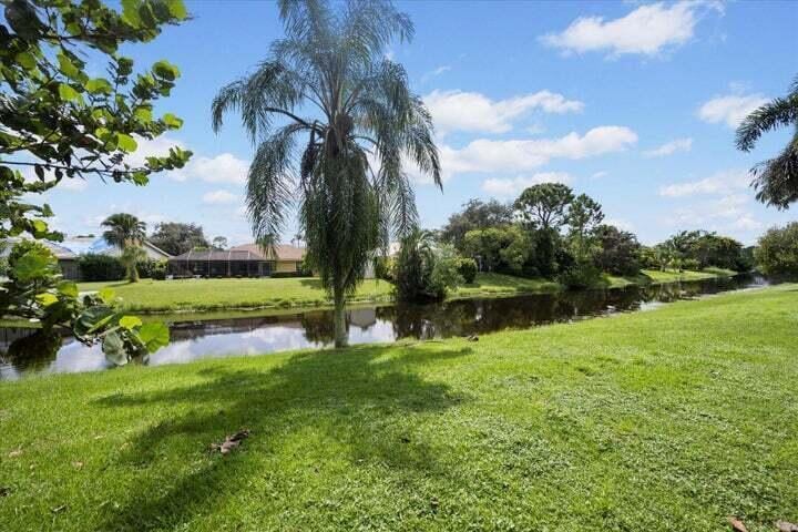 Residence photo 35