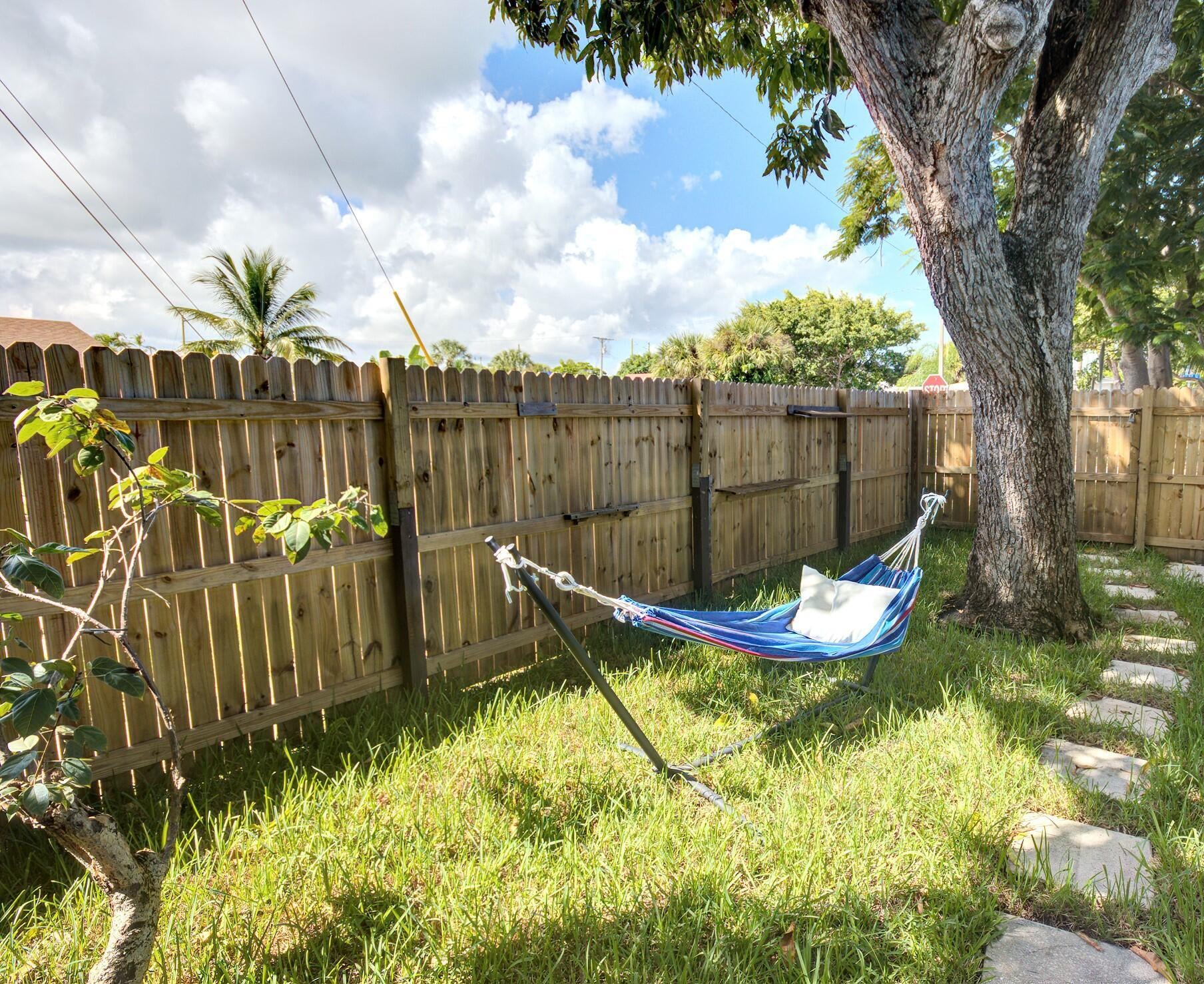 West Palm Beach Residence photo 10