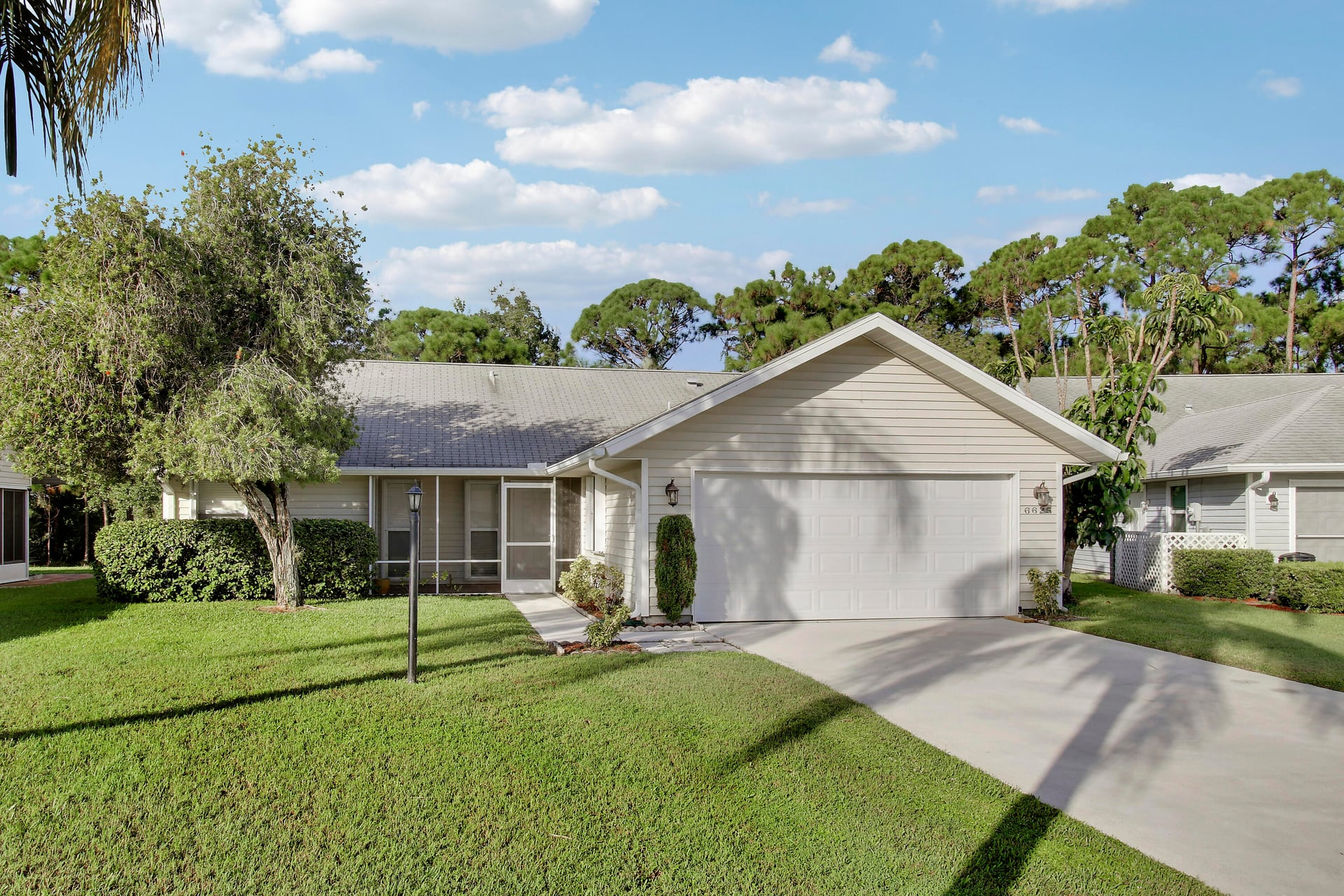 Residence photo 2