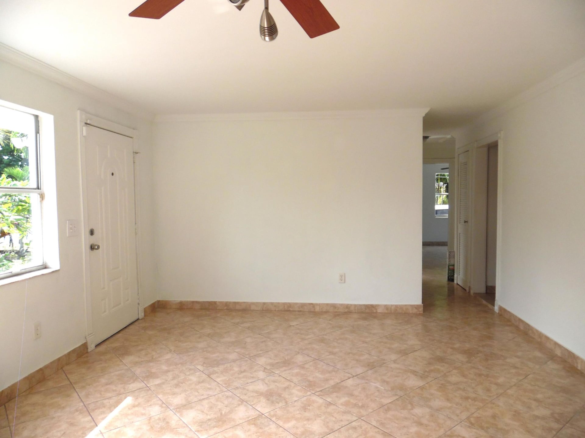 Residence photo 3