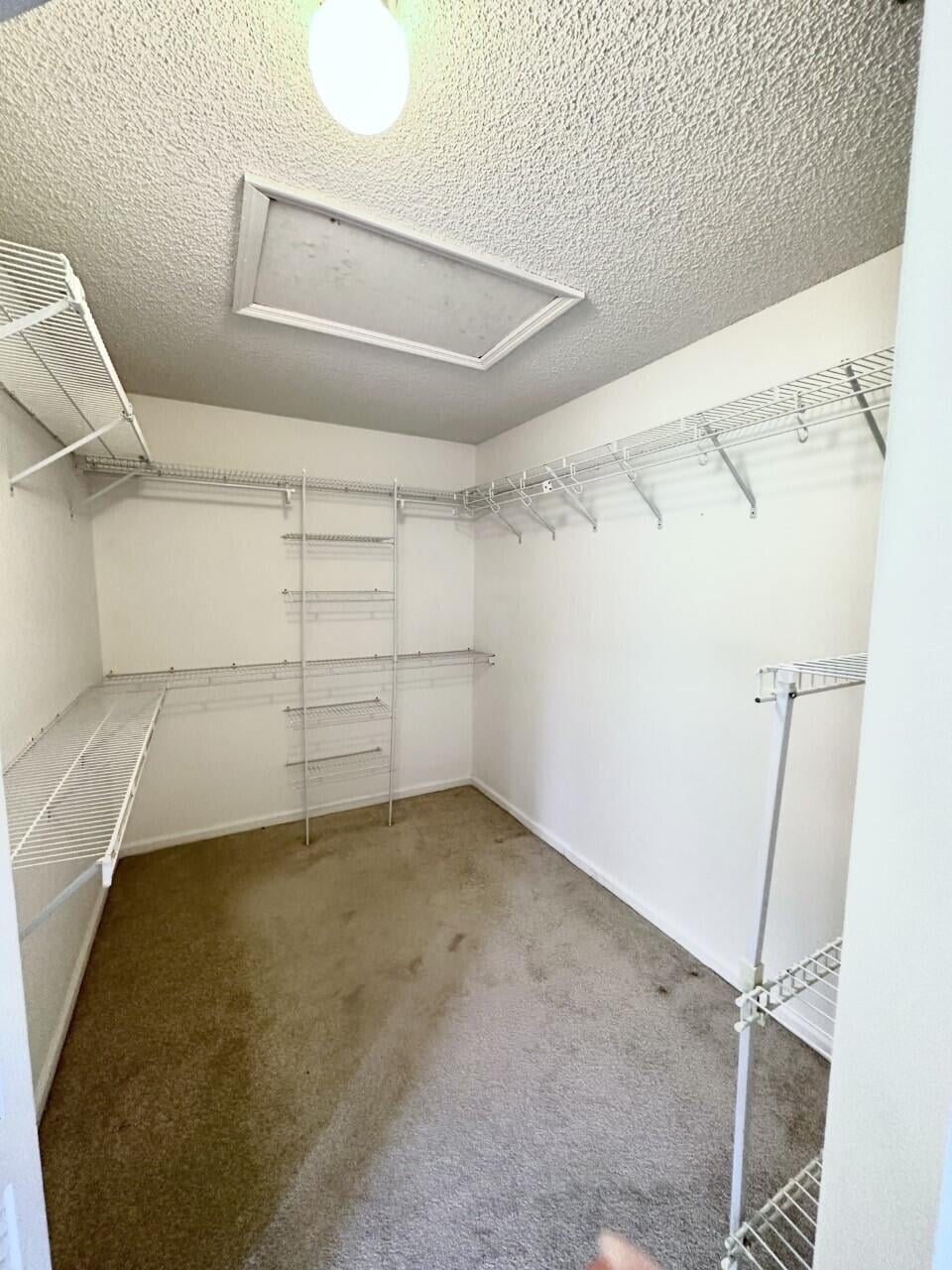 Residence photo 12