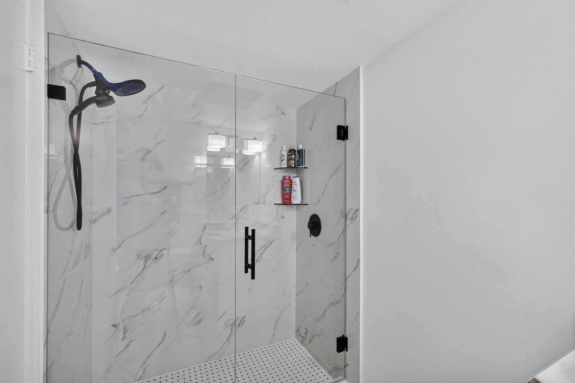  Unit 402 photo 19