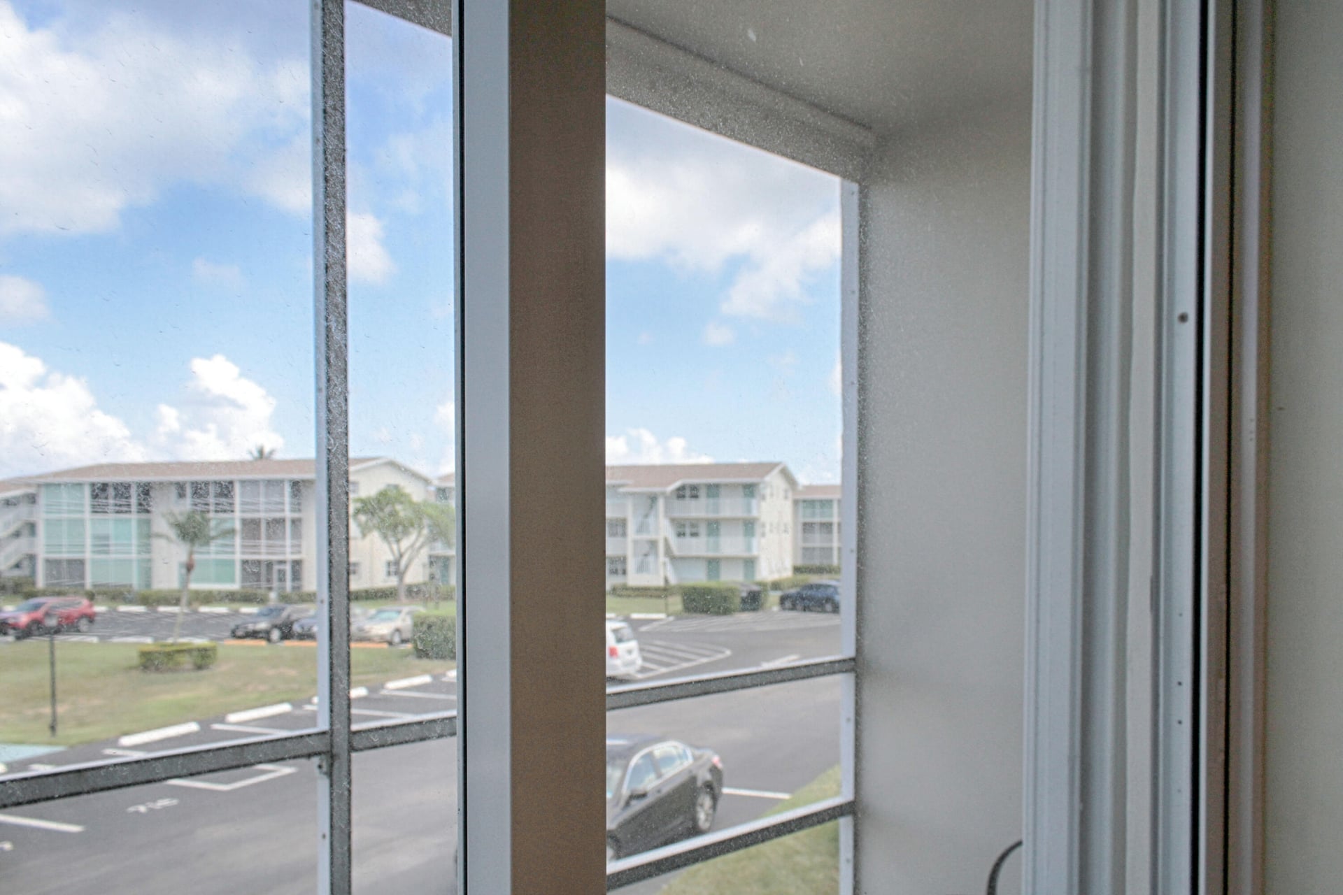 Unit 208 photo 19