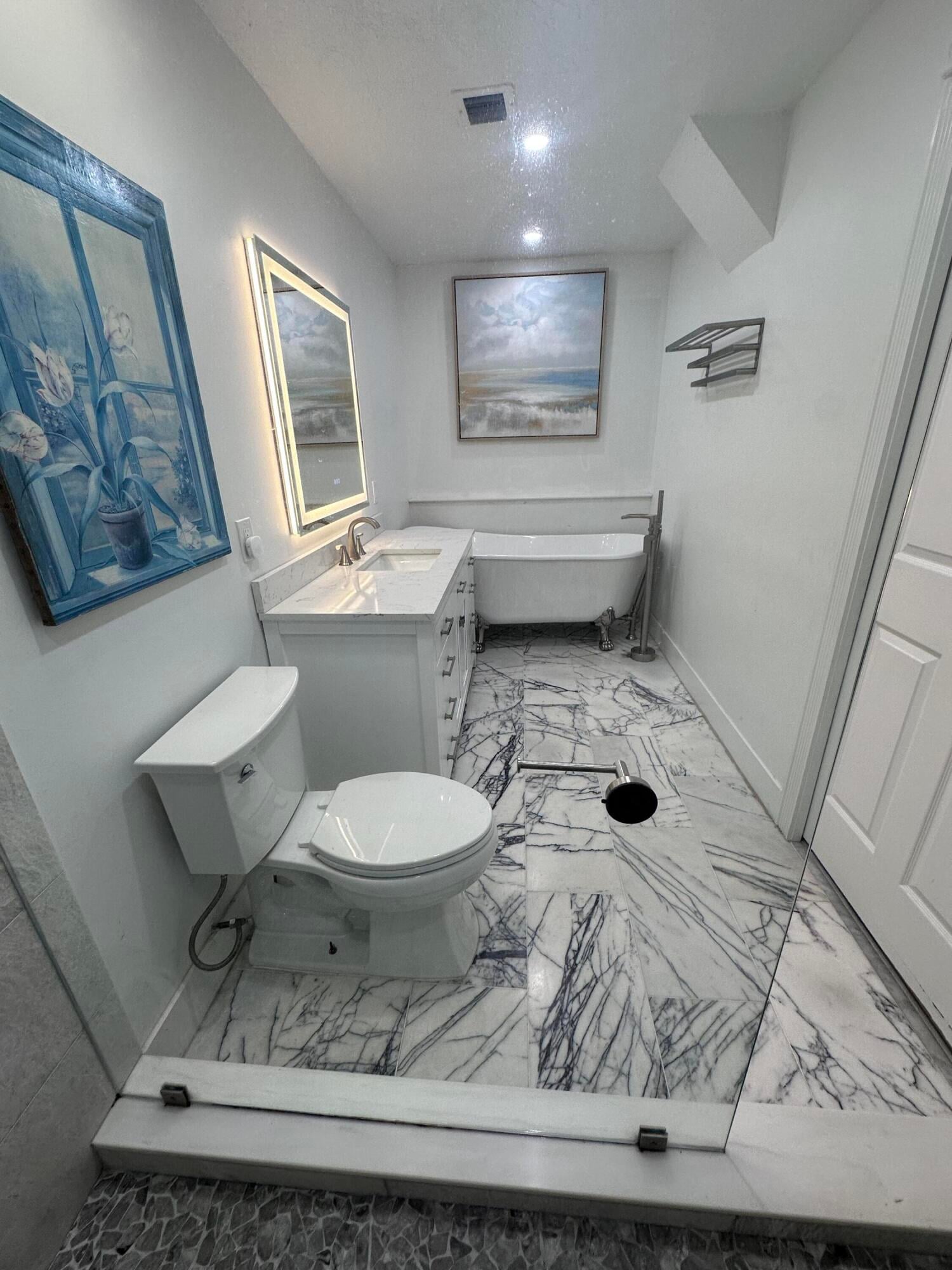 Residence photo 3