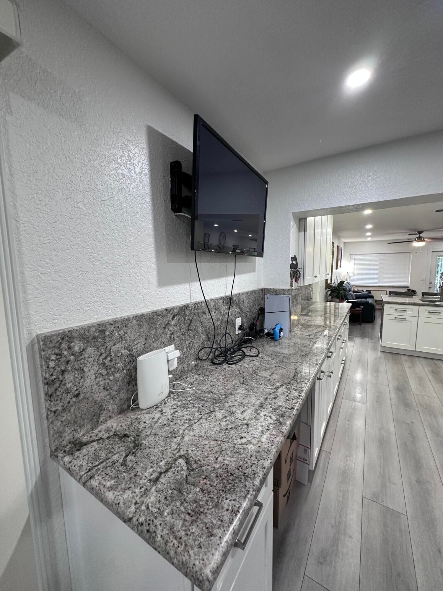 Residence photo 12
