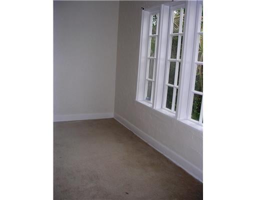 Old Northwood Residence photo 6