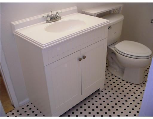 Old Northwood Residence photo 9