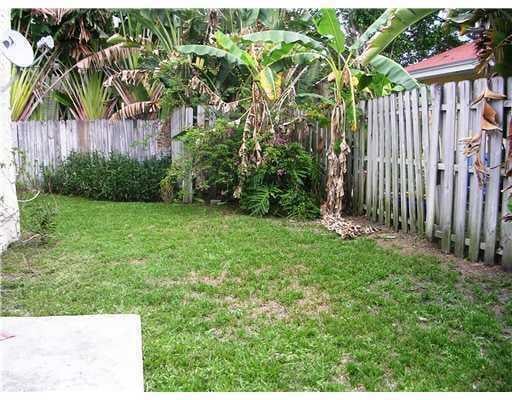 Old Northwood Residence photo 11