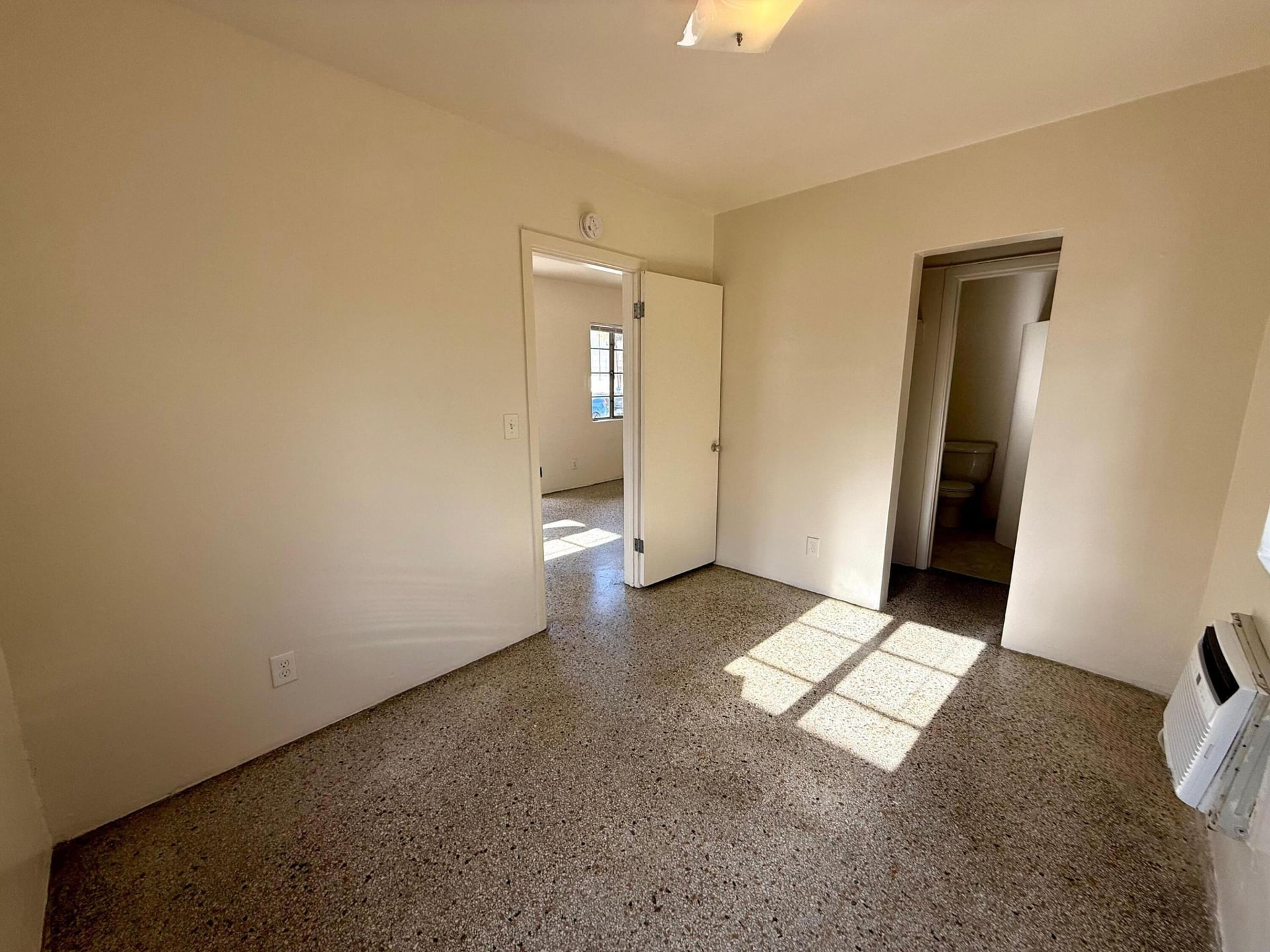 Residence photo 10