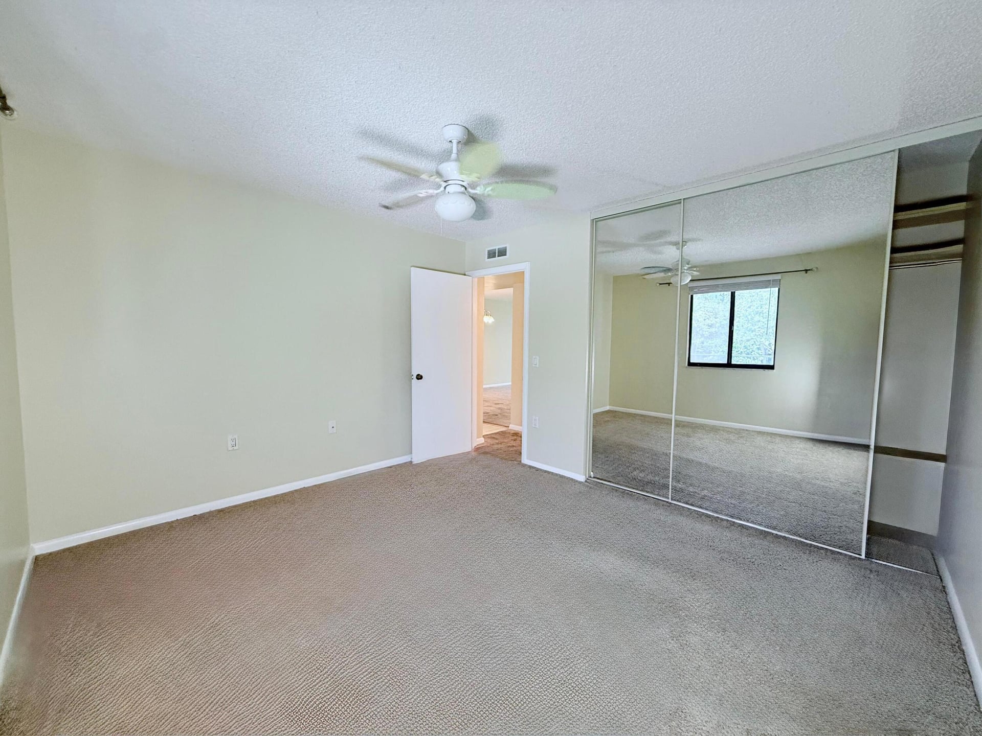  Unit 206 photo 9