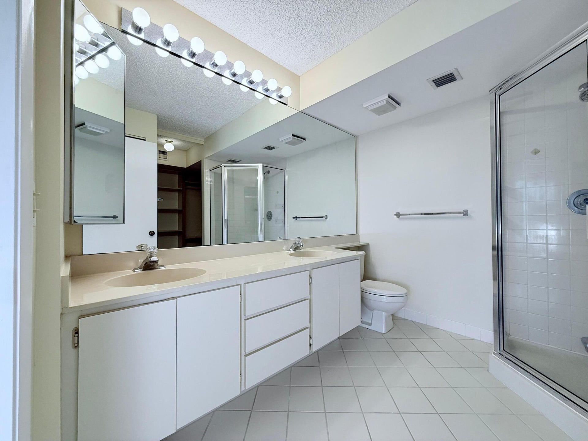  Unit 206 photo 20