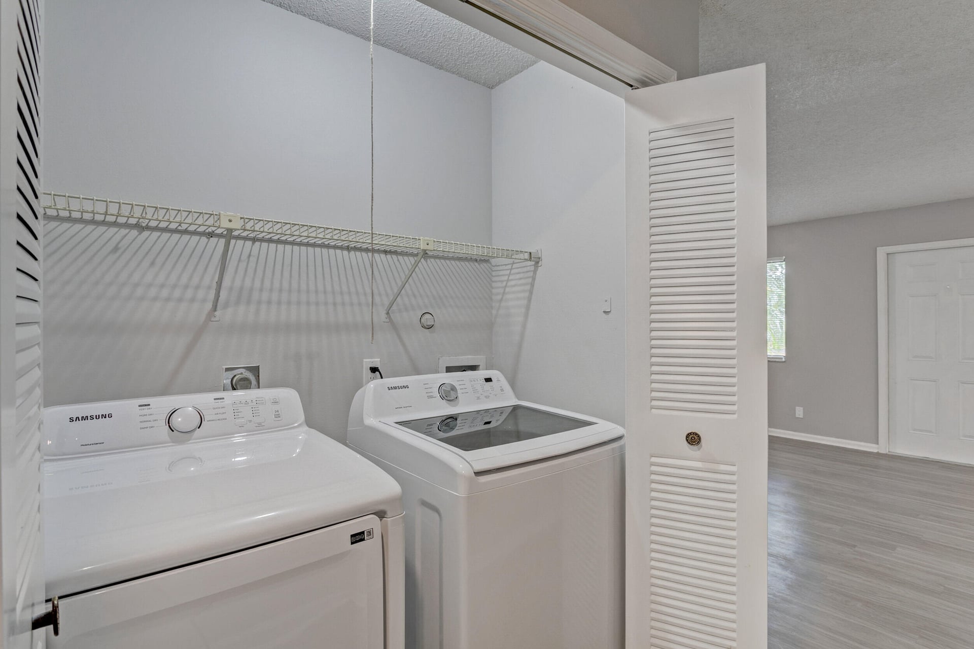 Residence photo 6