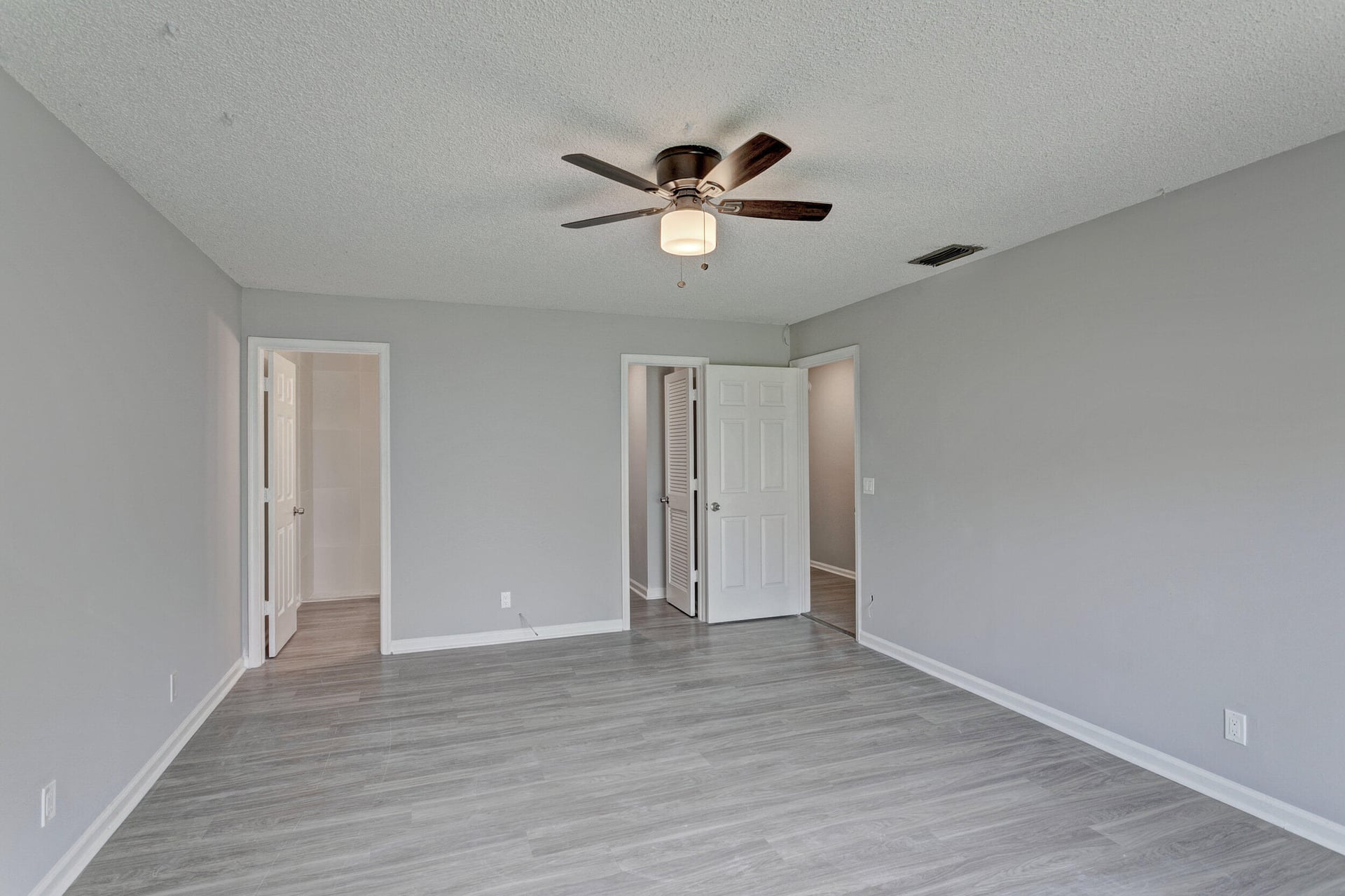 Residence photo 15