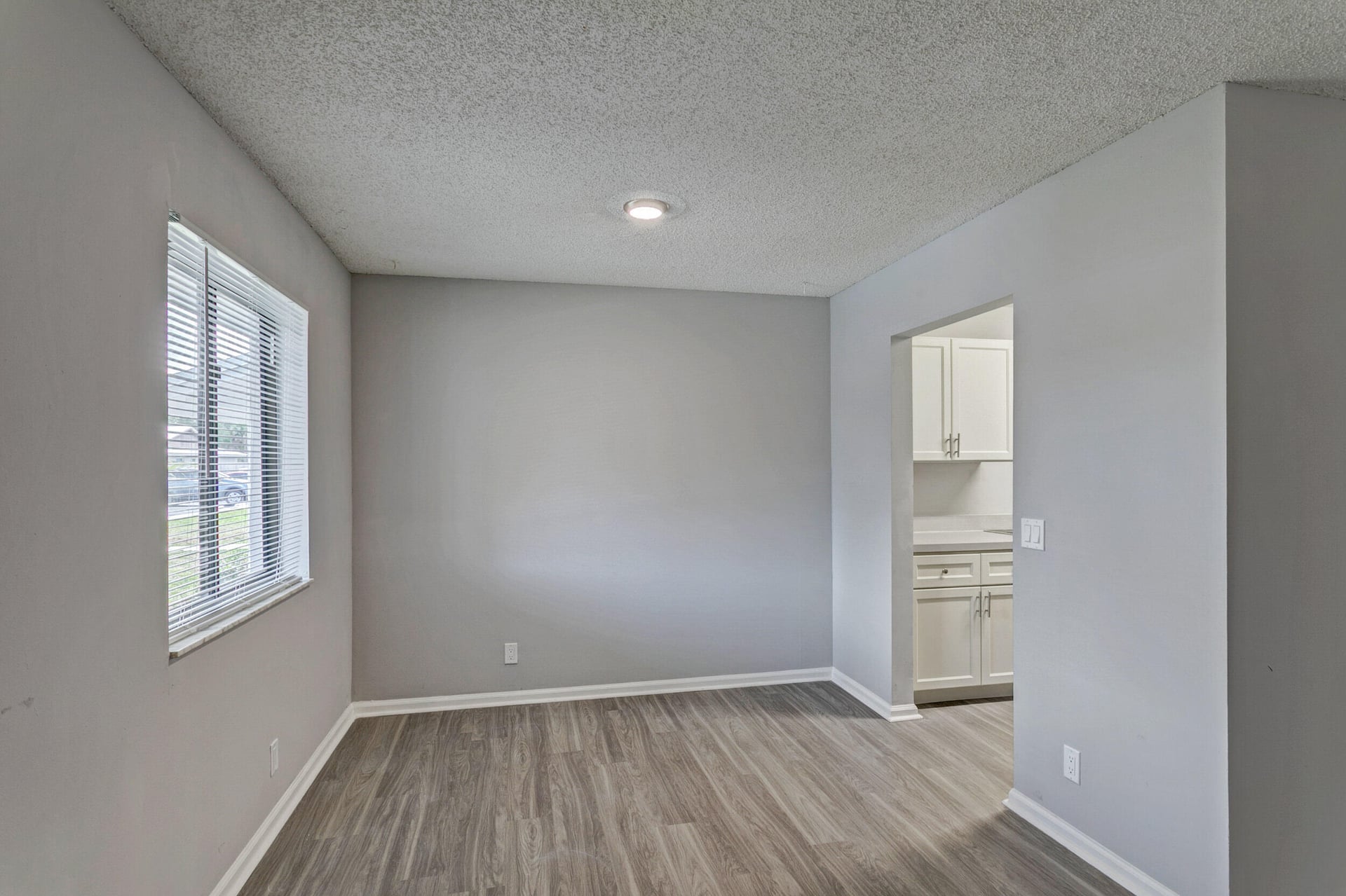 Residence photo 19