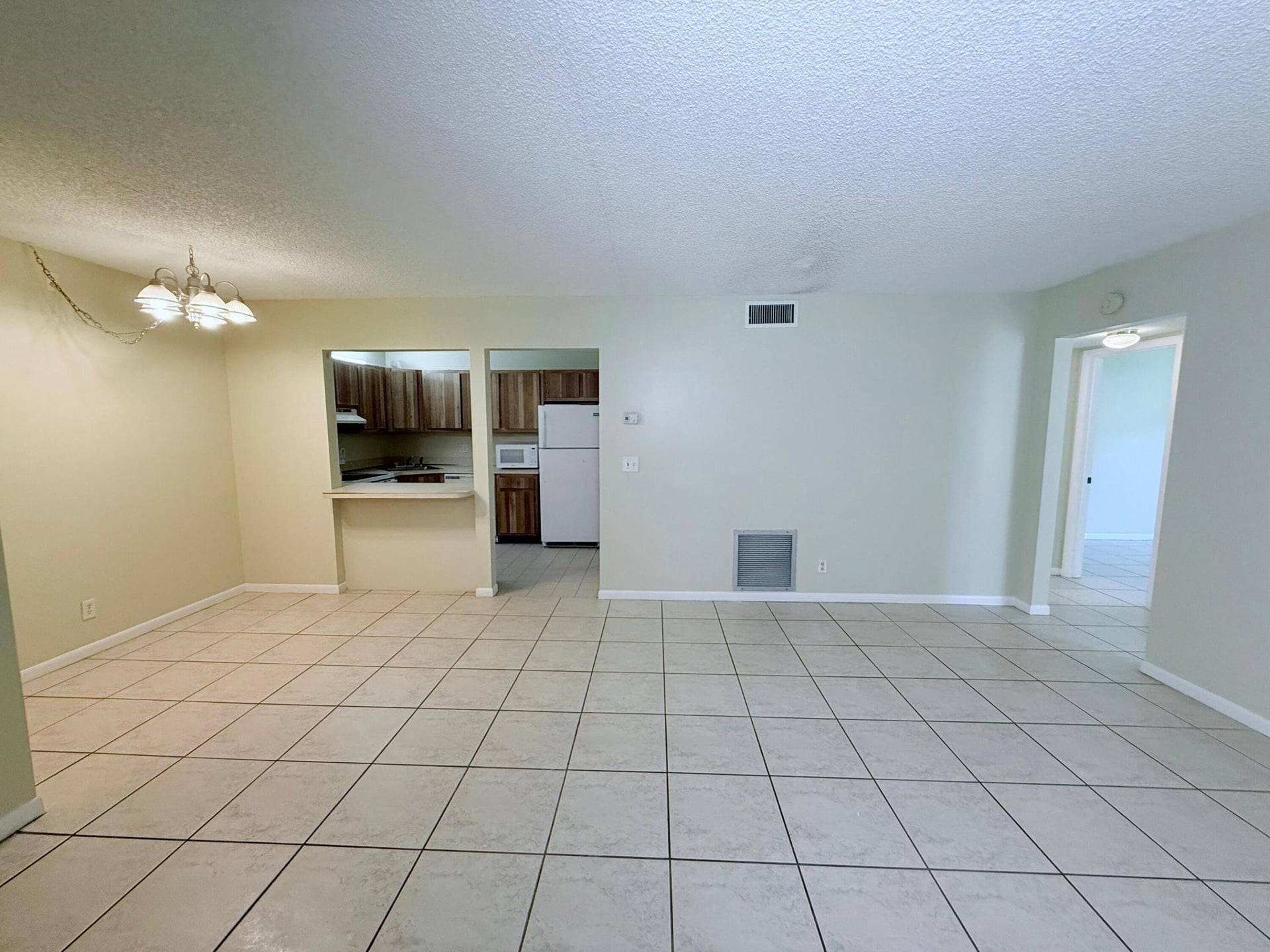  Unit B1 photo 11