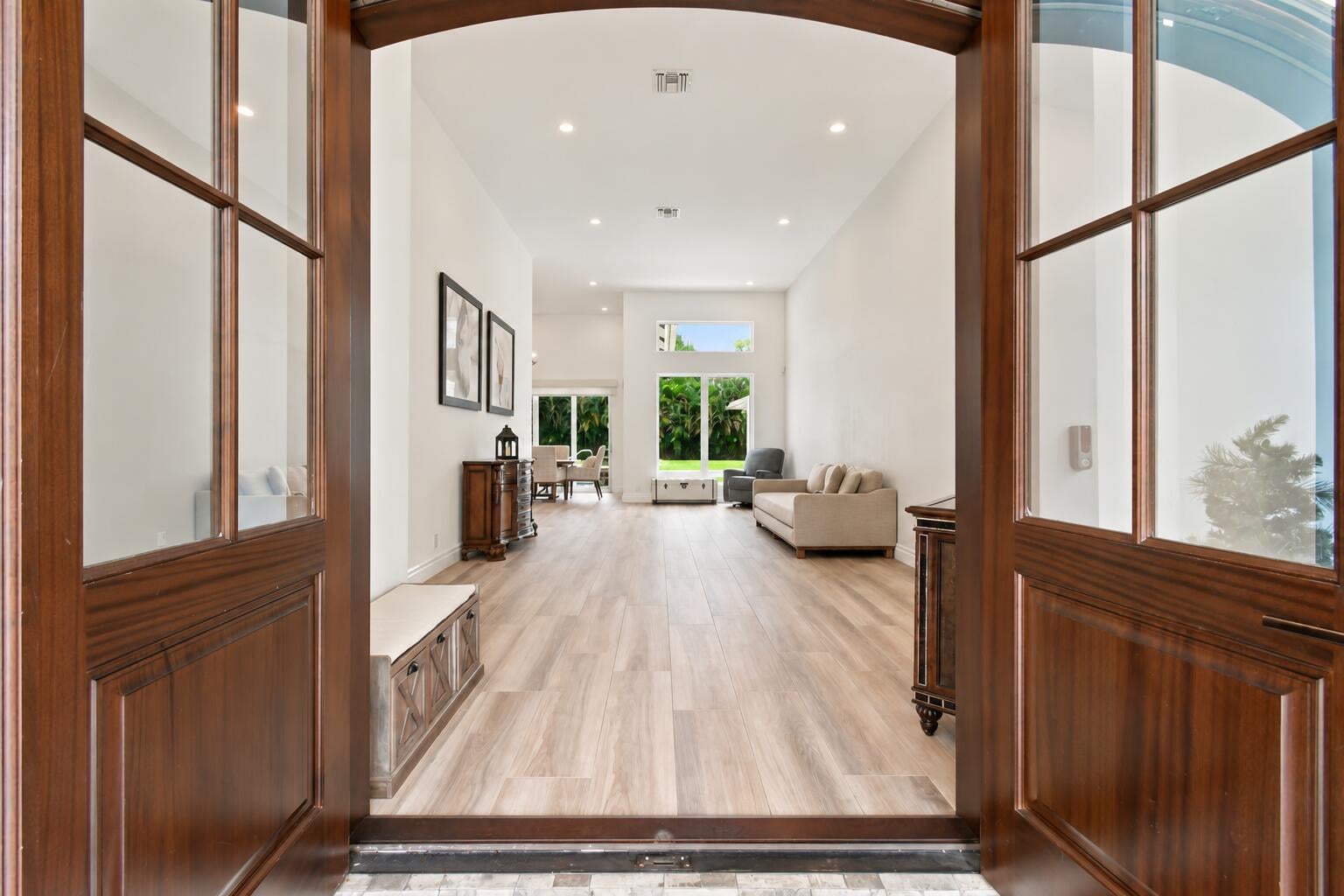  Residence photo 9