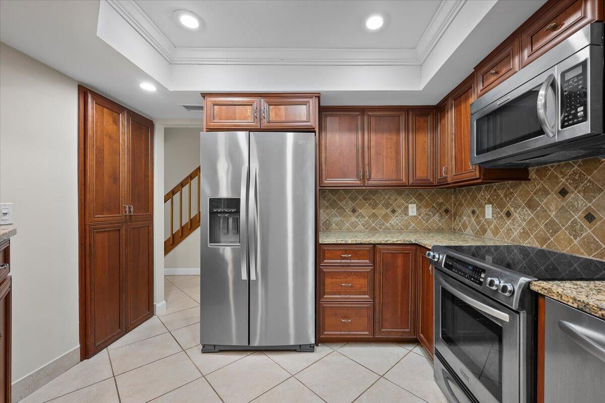  Residence photo 12