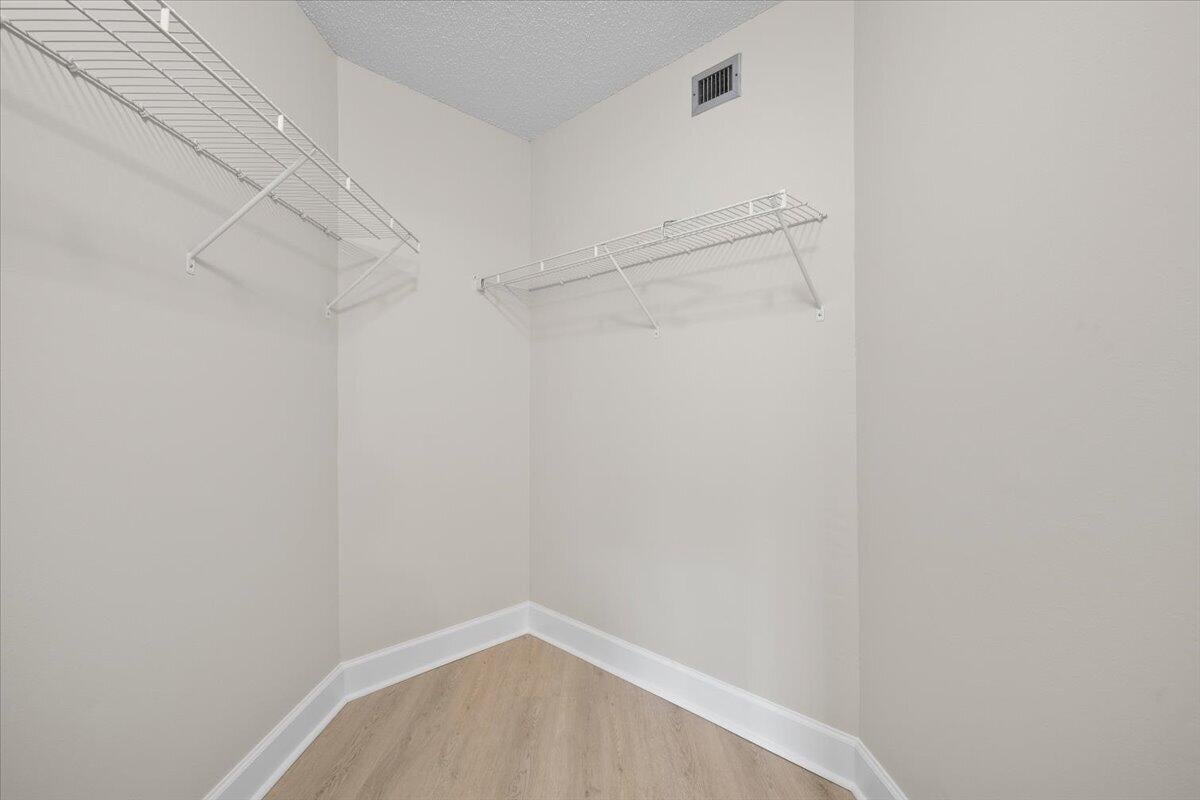  Residence photo 21