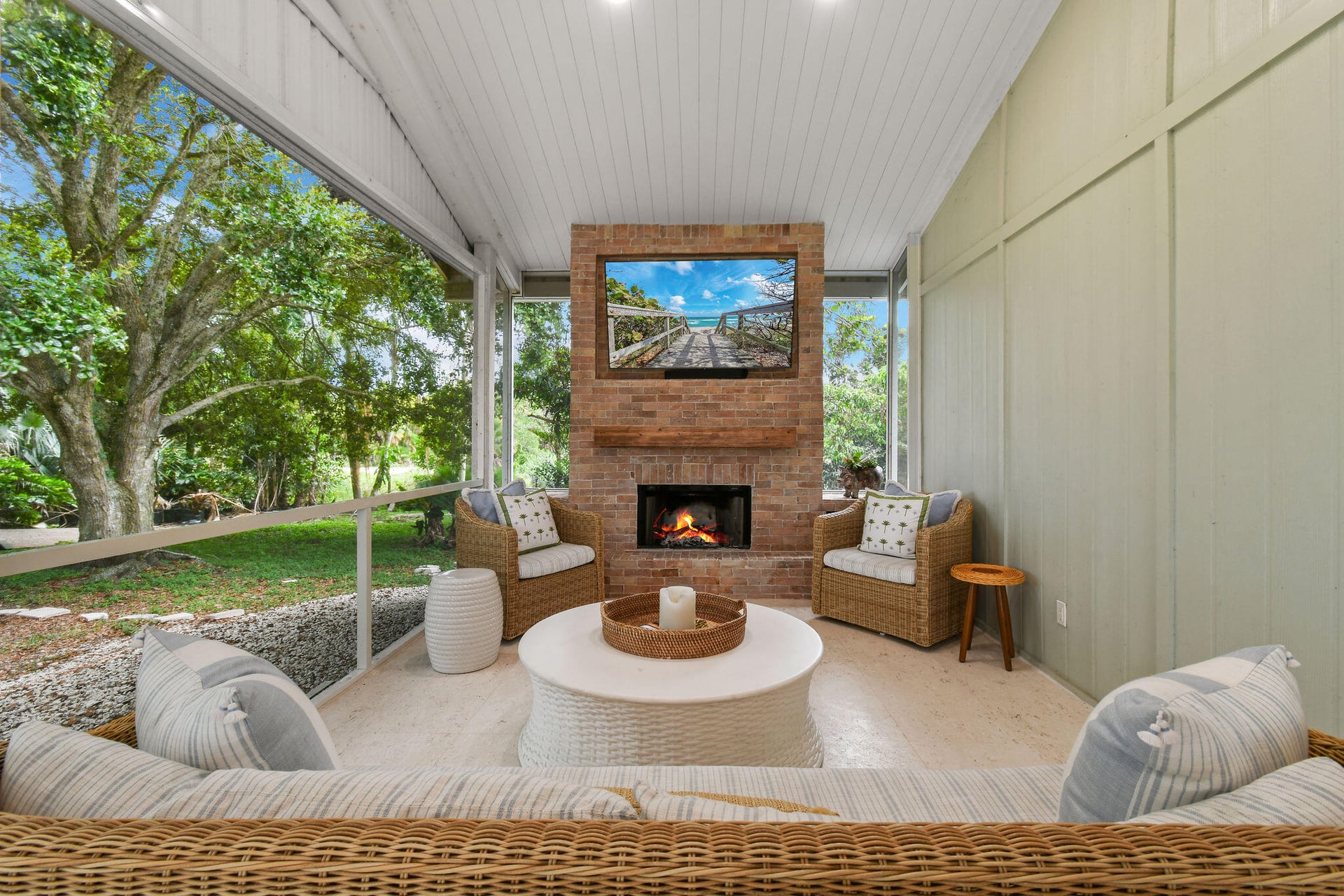 Residence photo 4