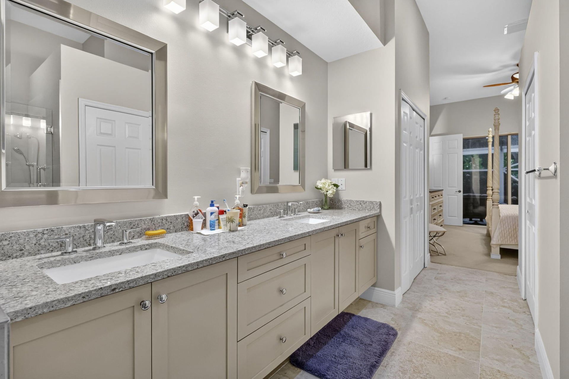 Residence photo 36