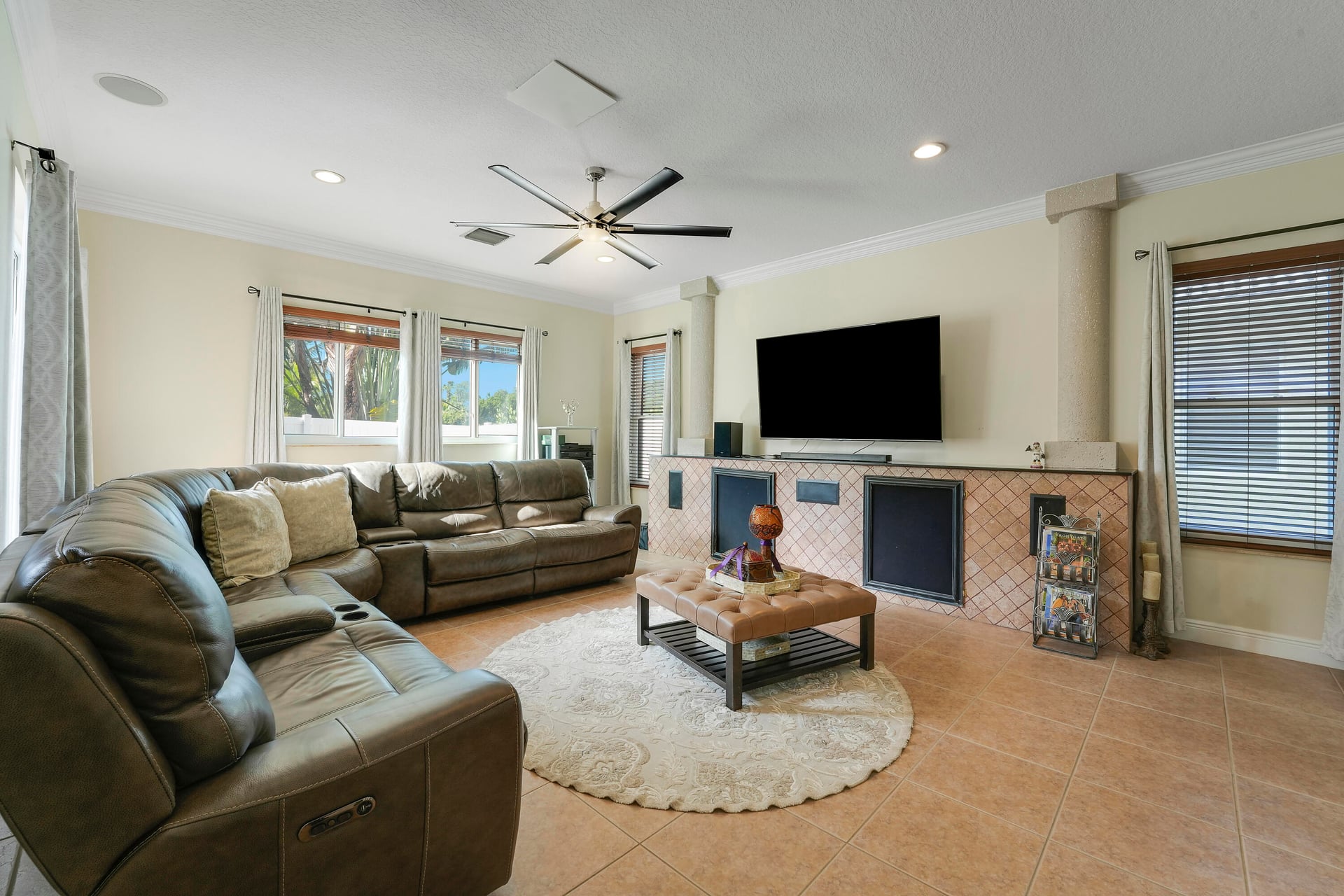 Residence photo 11