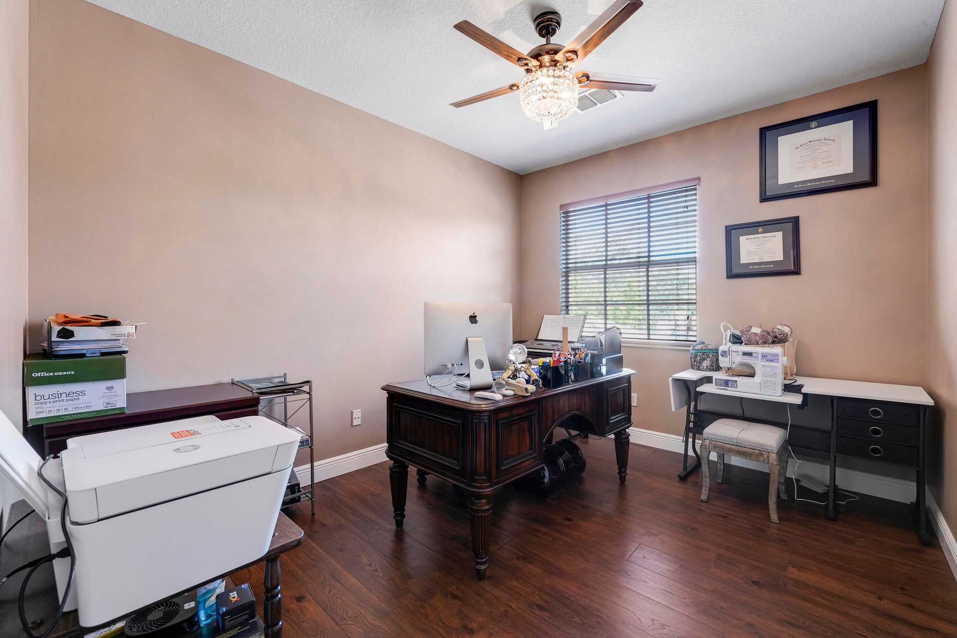 Residence photo 24